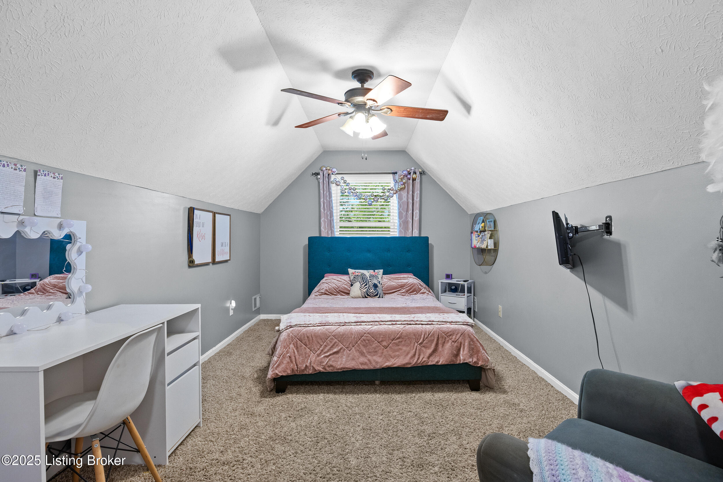 7603 Garden View Ct