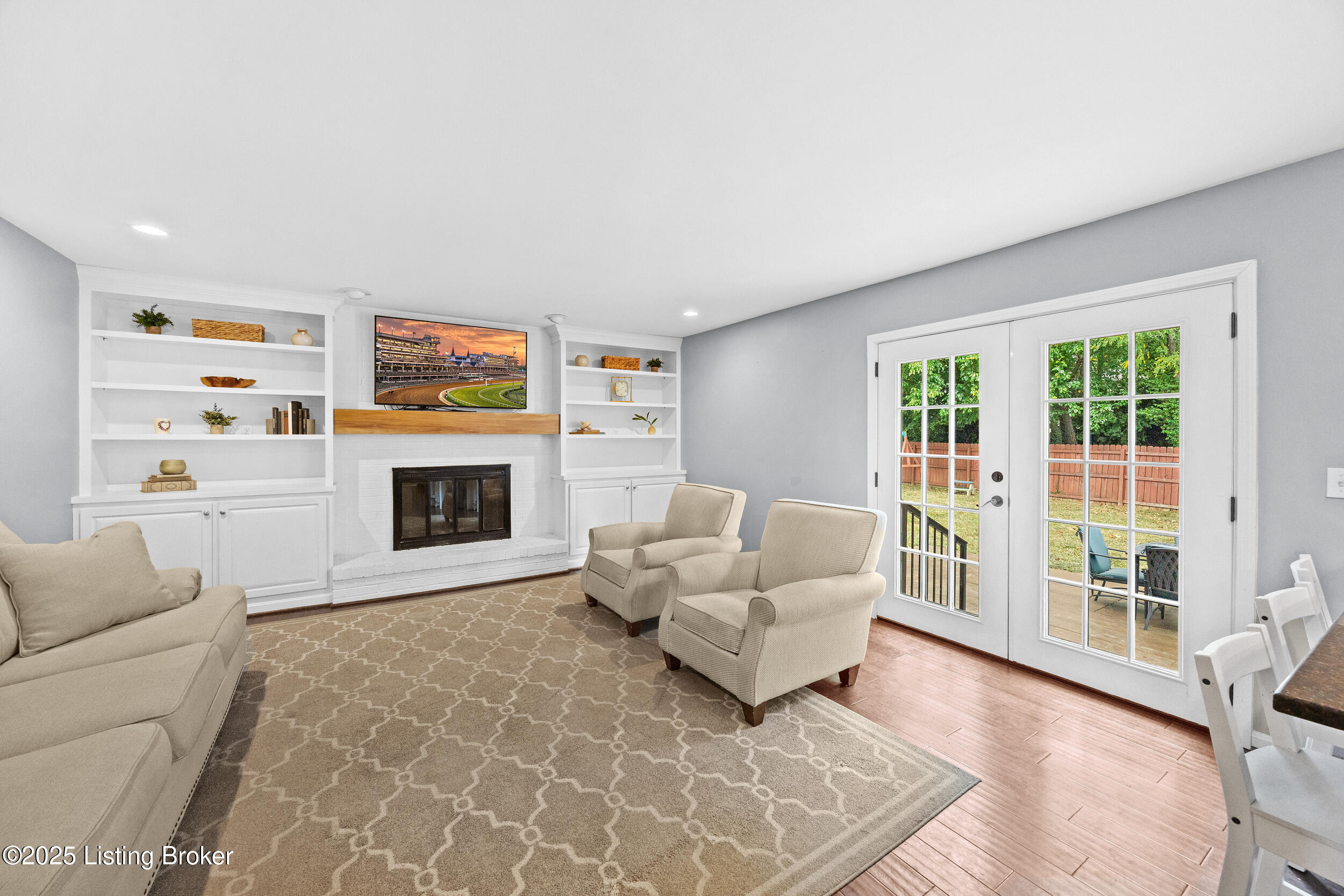 6811 Eastgate Ct