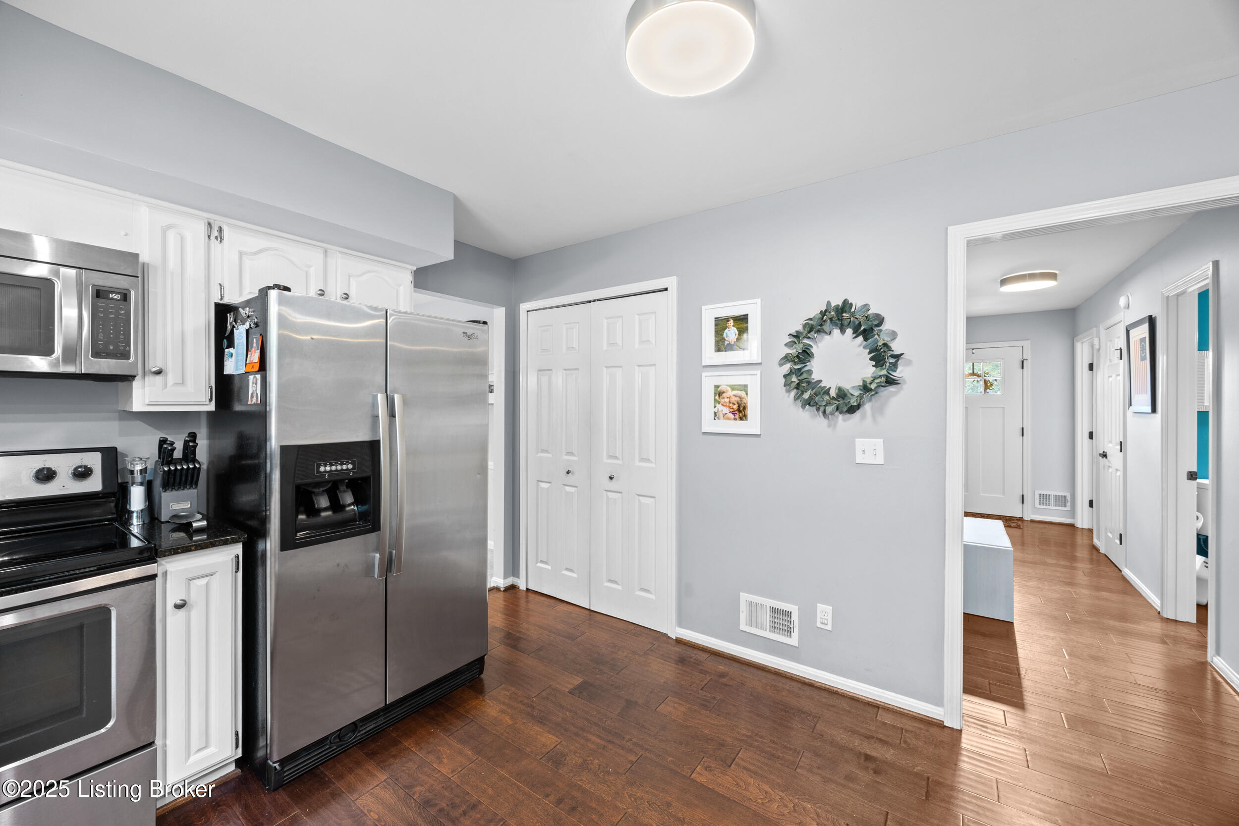 6811 Eastgate Ct