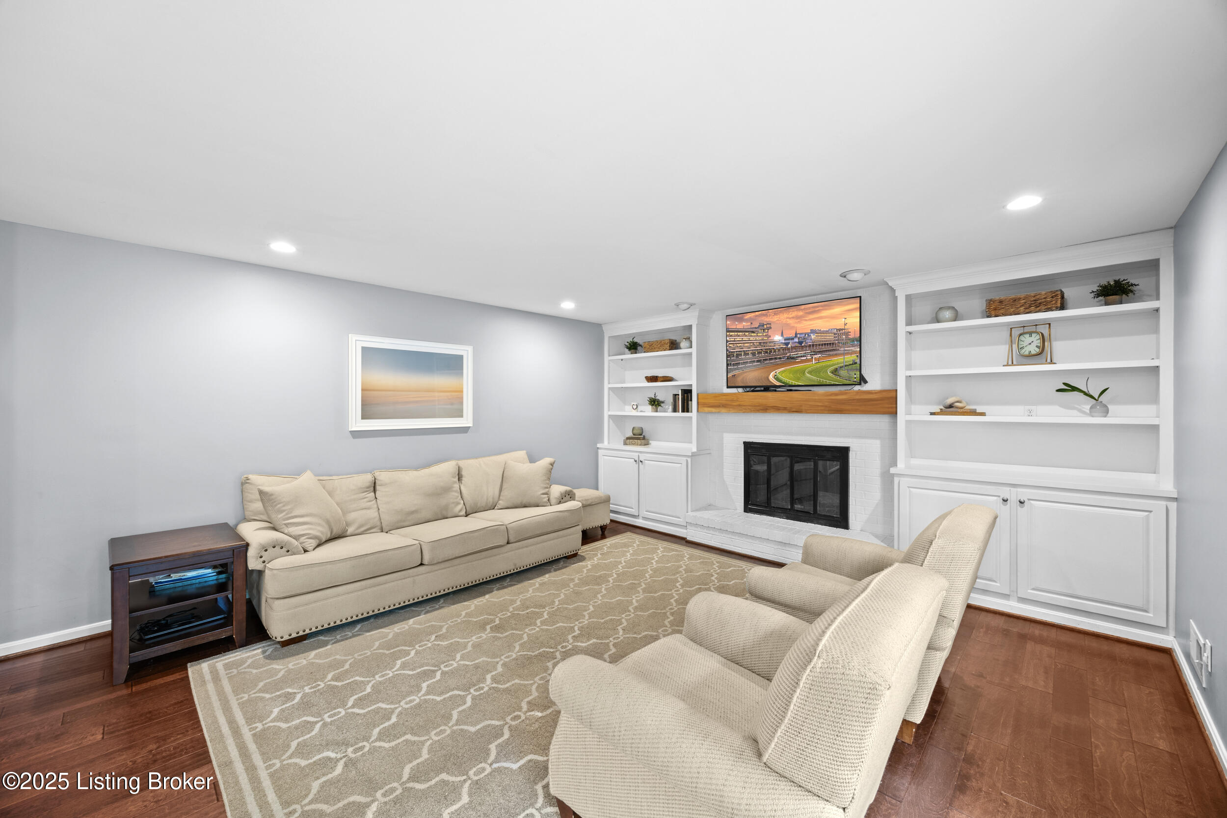 6811 Eastgate Ct