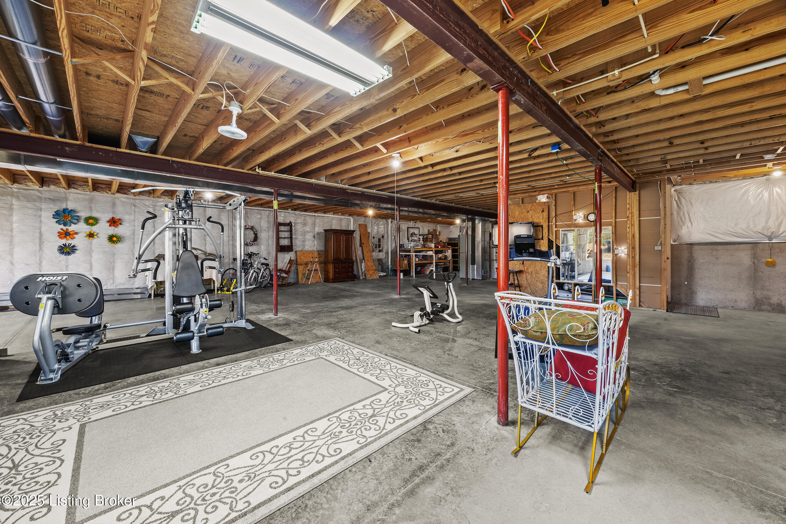 1801 Meremont Ridge Rd