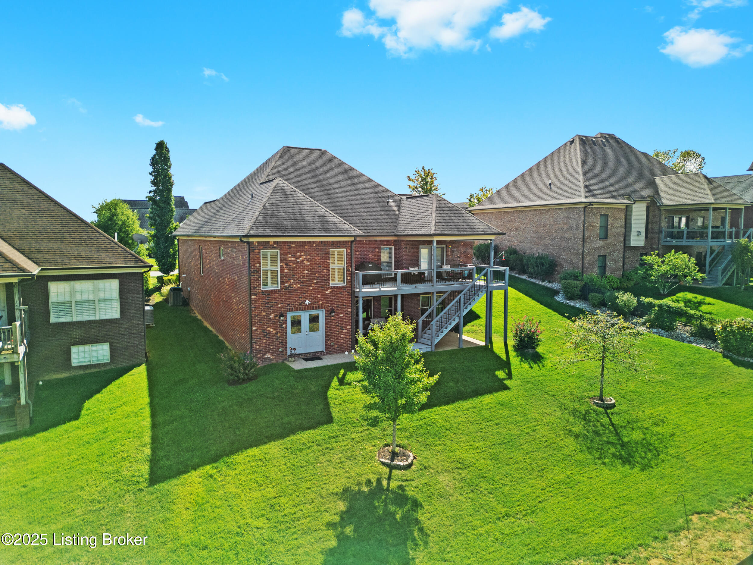 1801 Meremont Ridge Rd