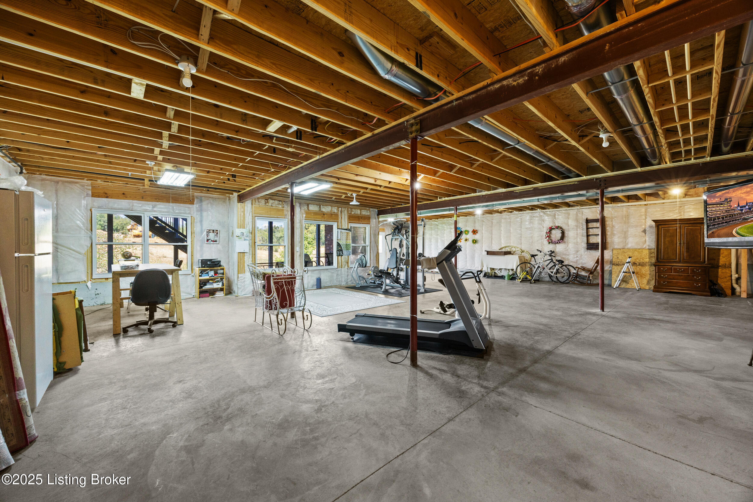 1801 Meremont Ridge Rd