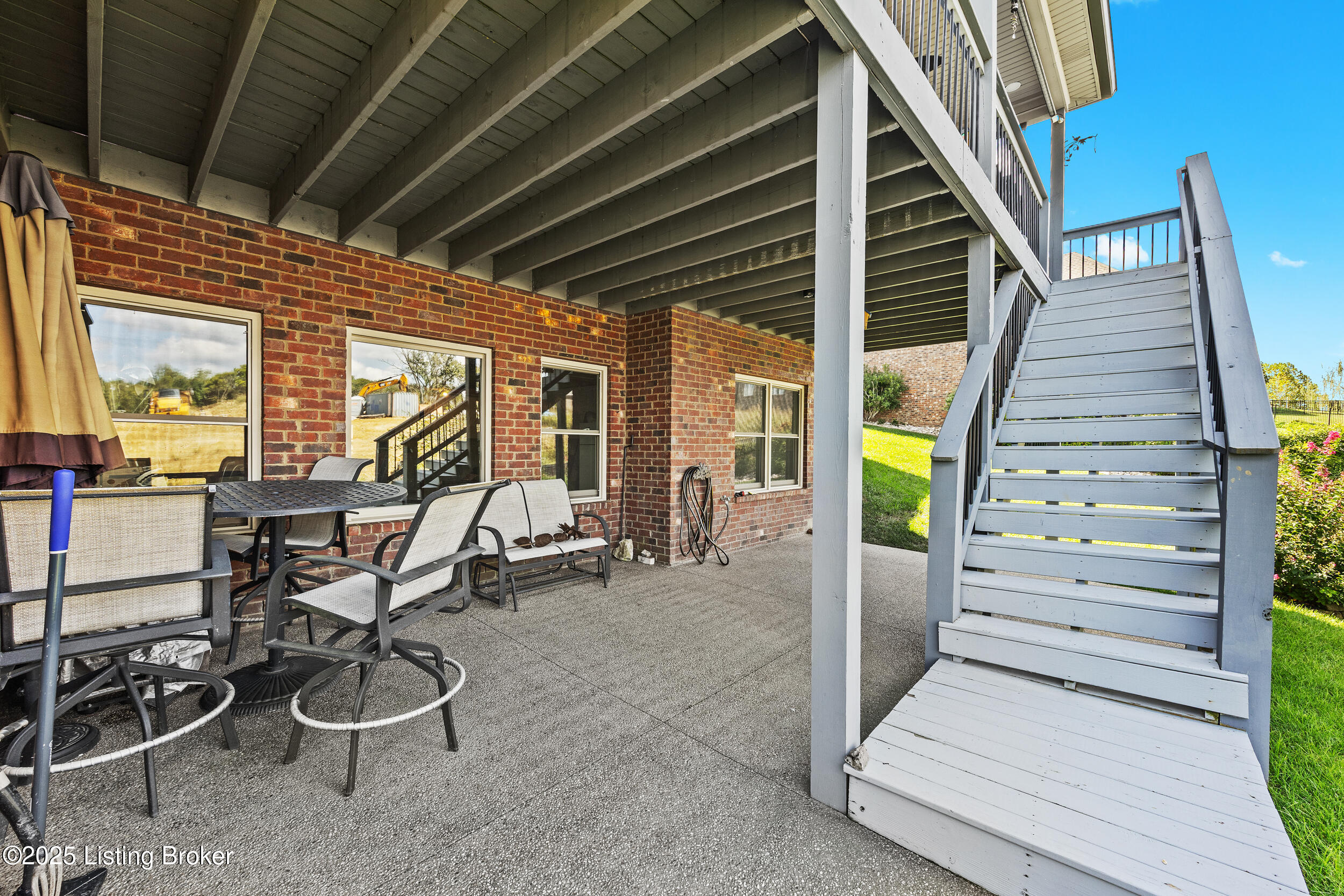 1801 Meremont Ridge Rd