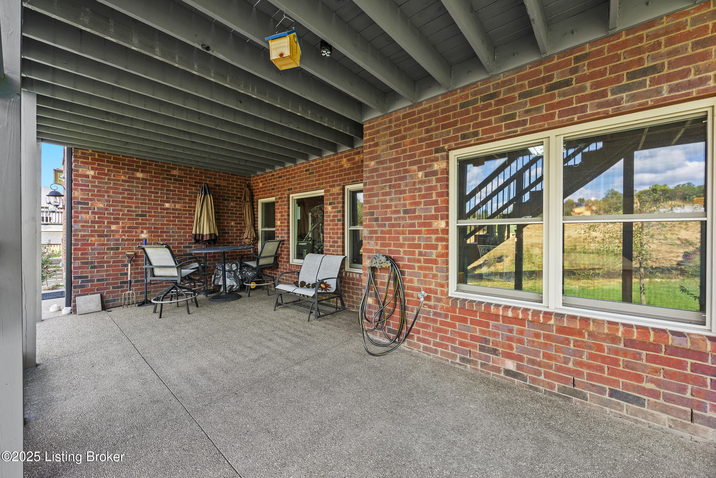 1801 Meremont Ridge Rd