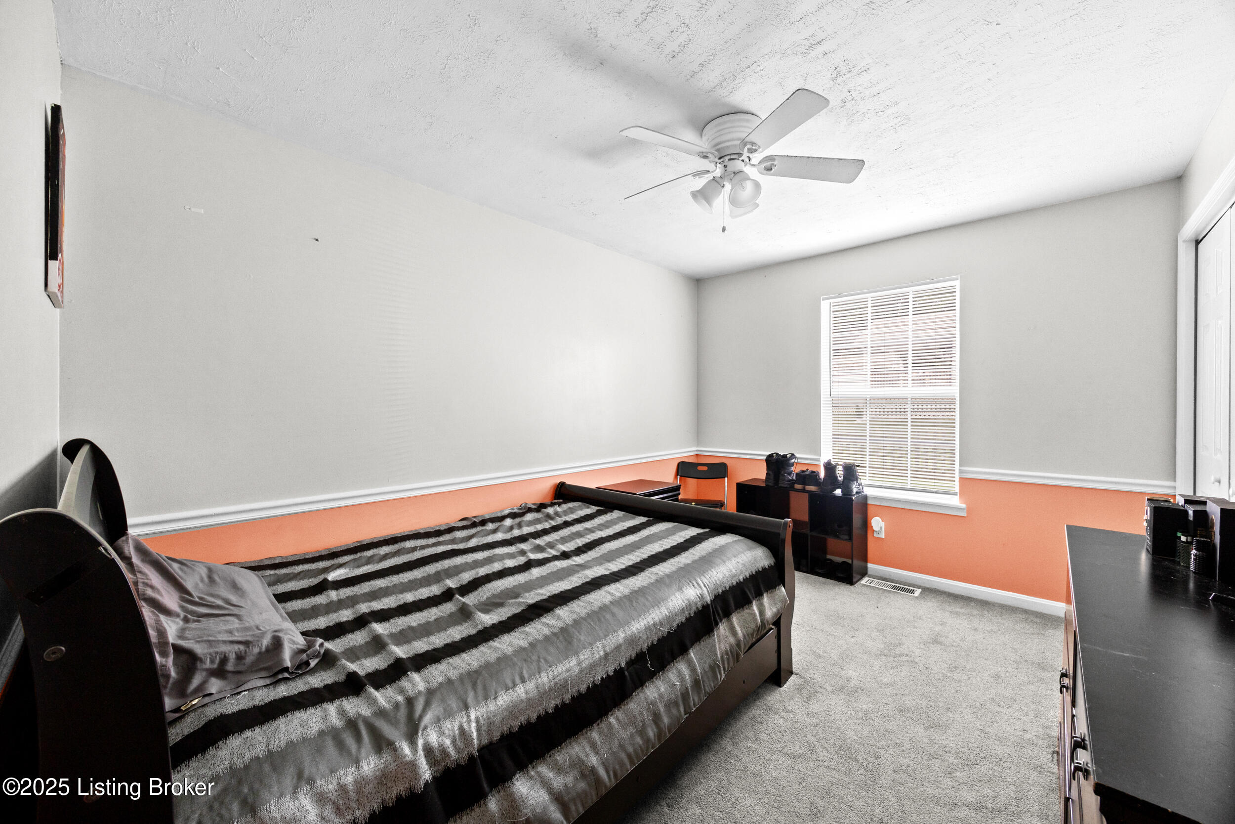 8523 Gregory Way