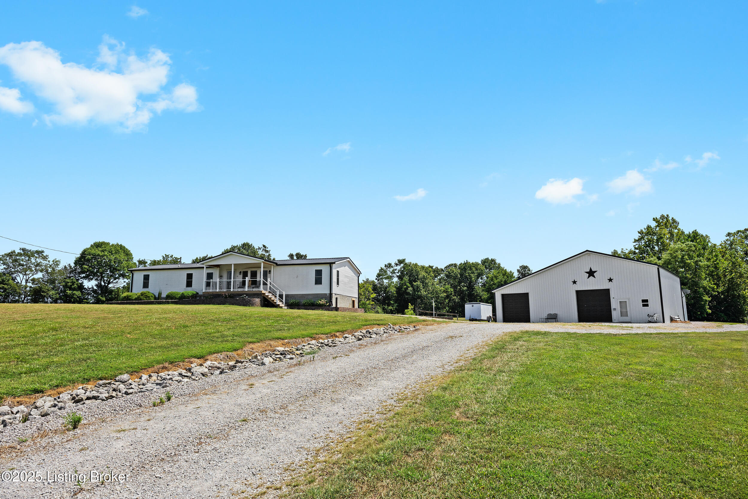 365 Ridgecrest Dr