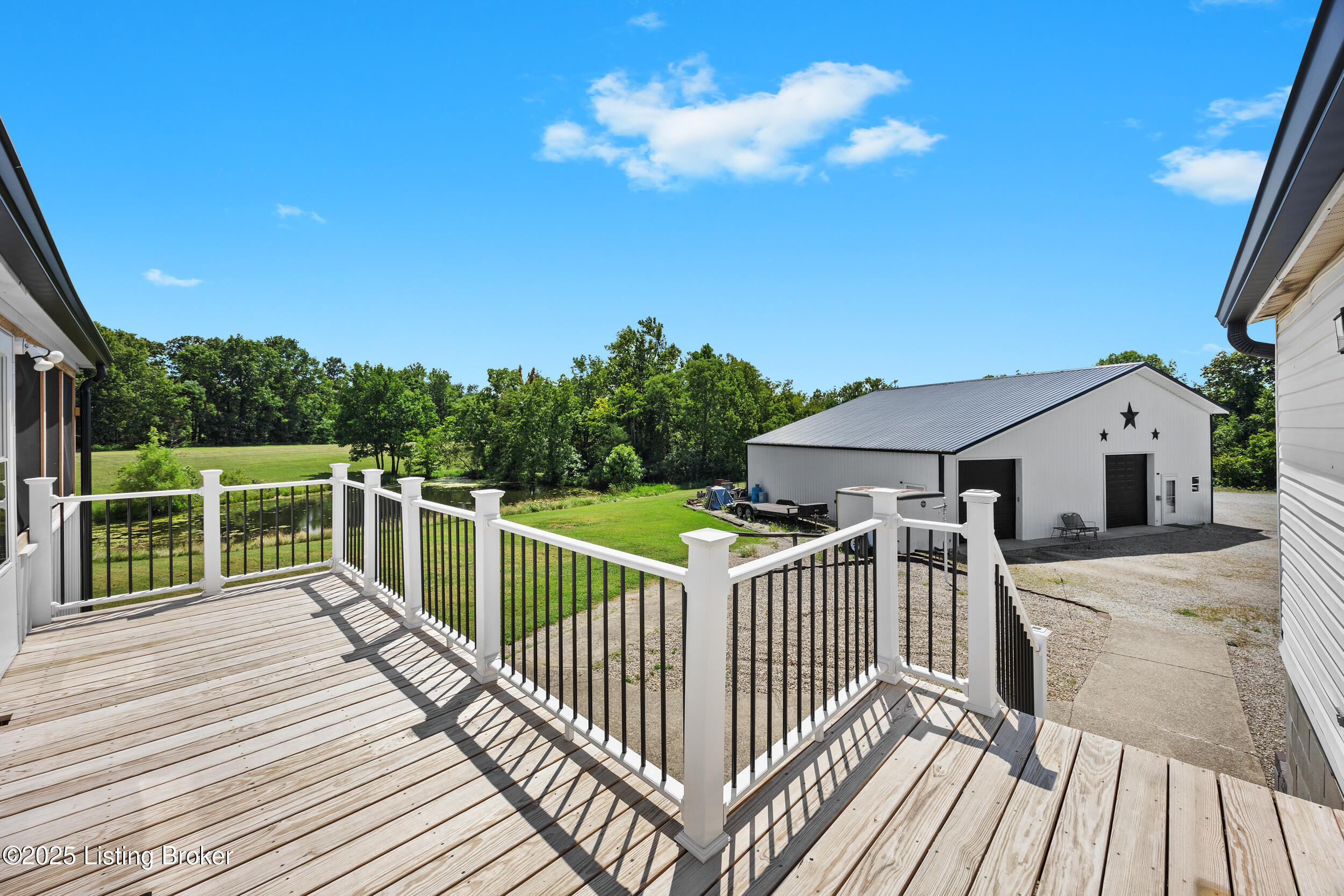 365 Ridgecrest Dr