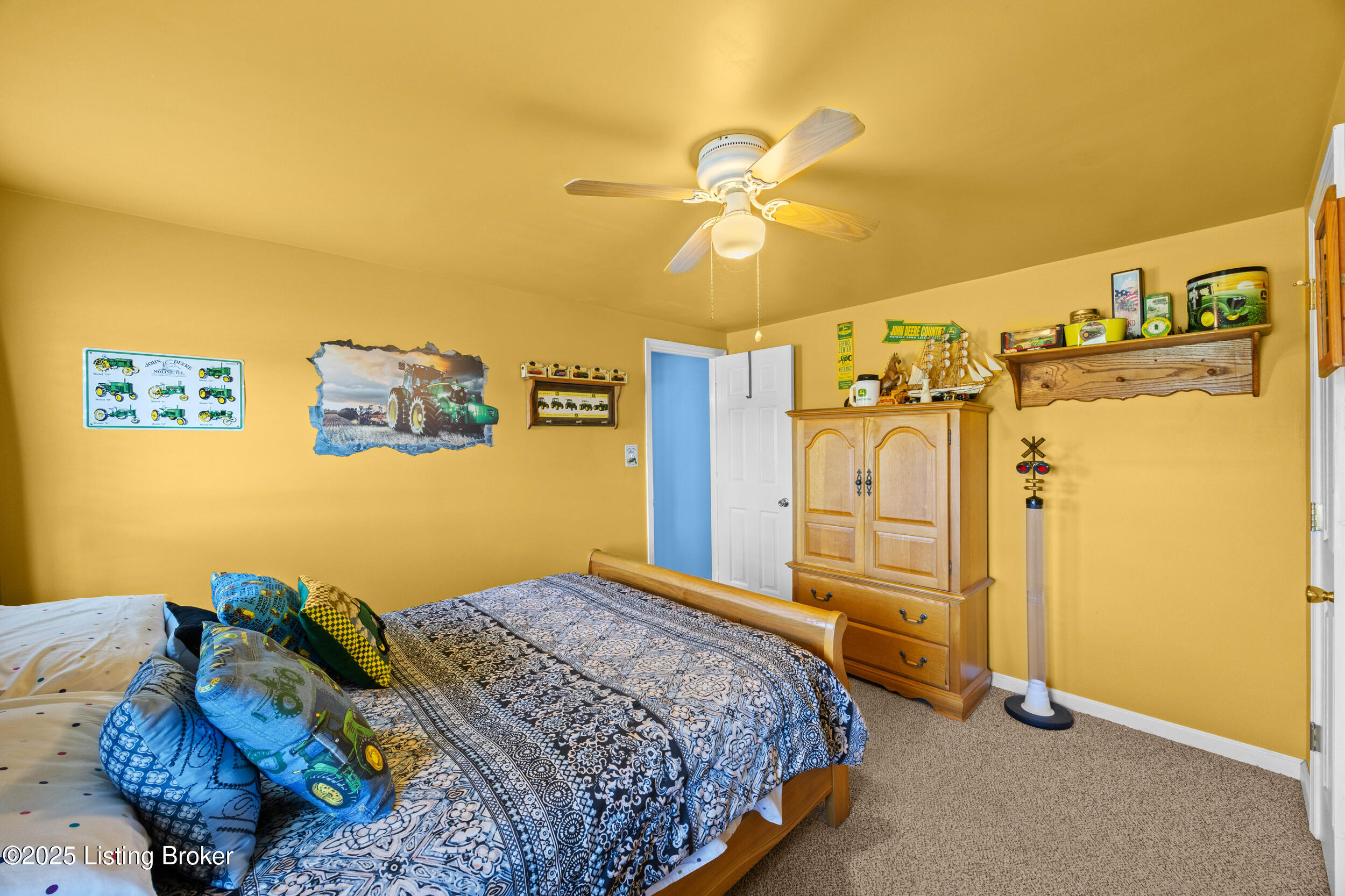 365 Ridgecrest Dr