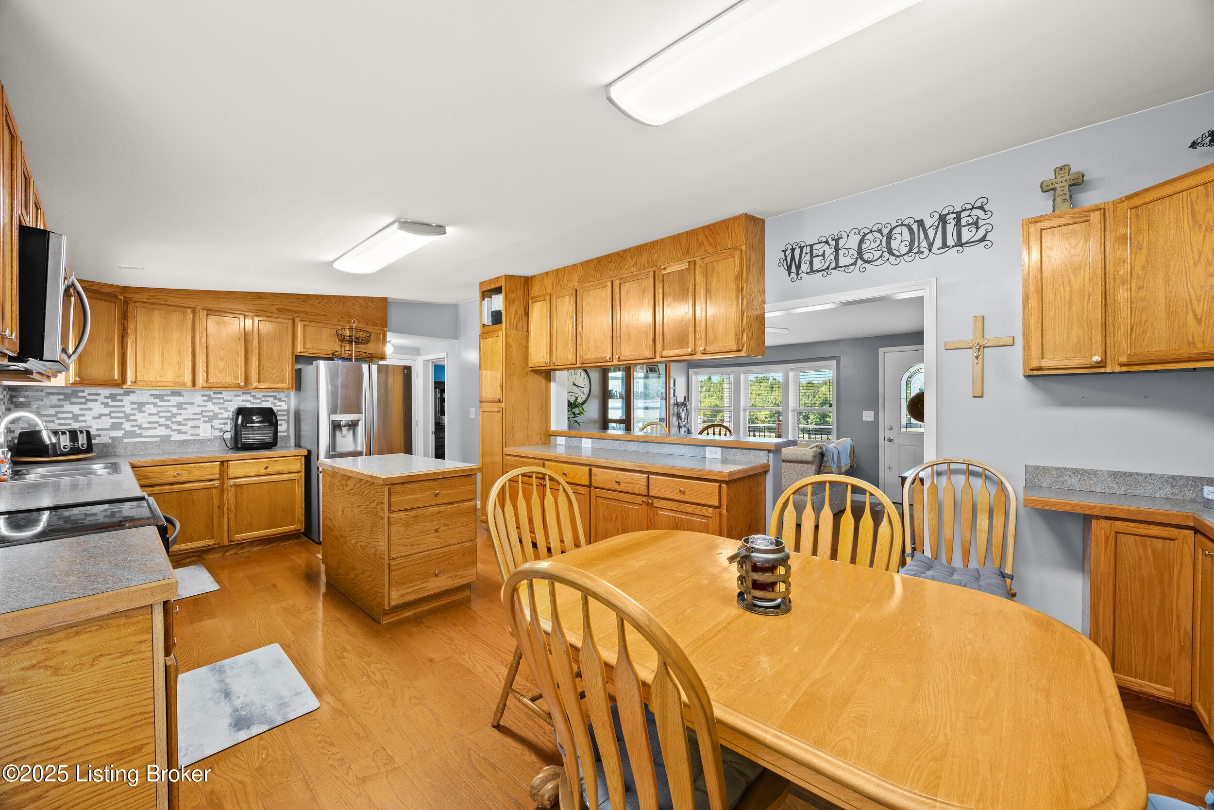 365 Ridgecrest Dr