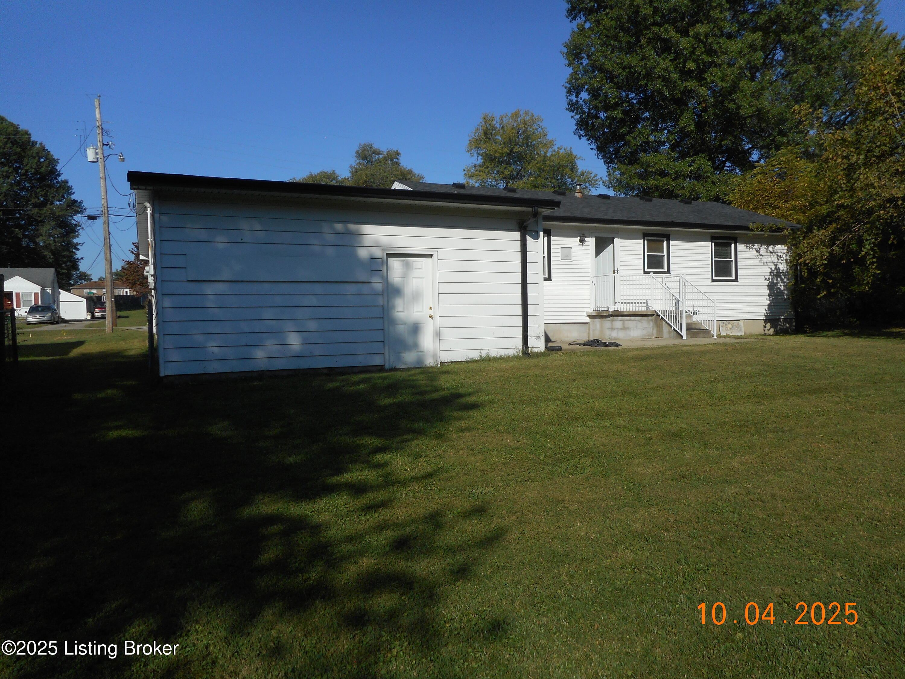 8011 Sherry Lynn Ct