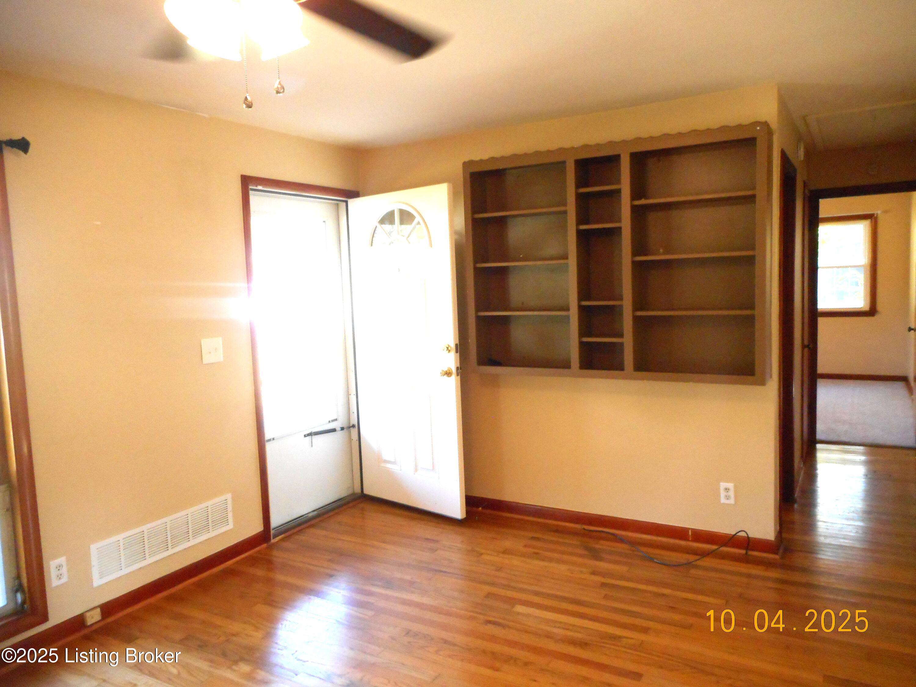 8011 Sherry Lynn Ct