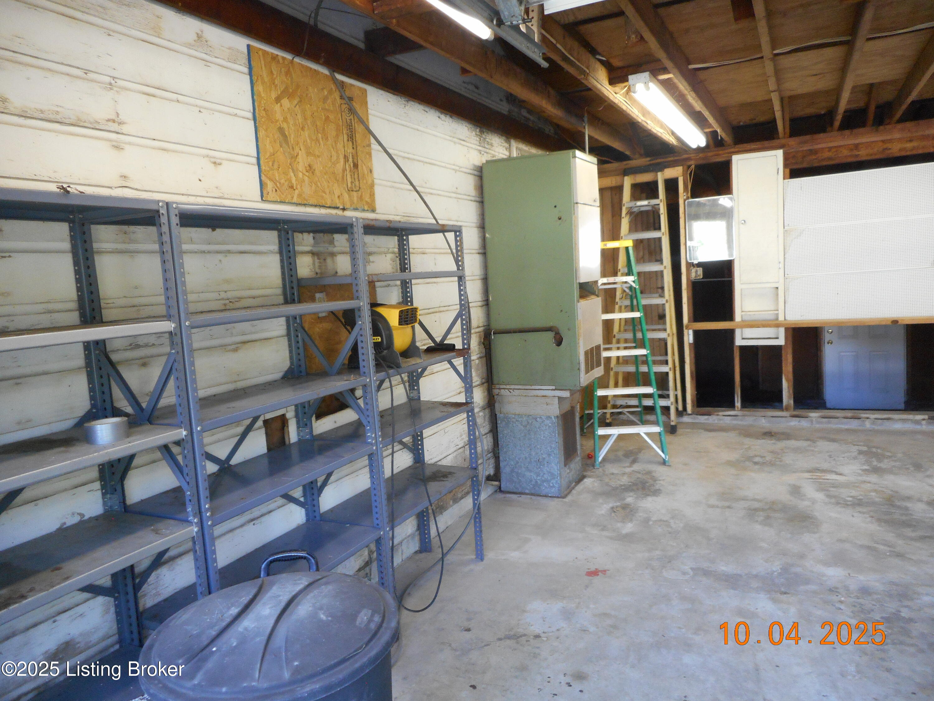 8011 Sherry Lynn Ct
