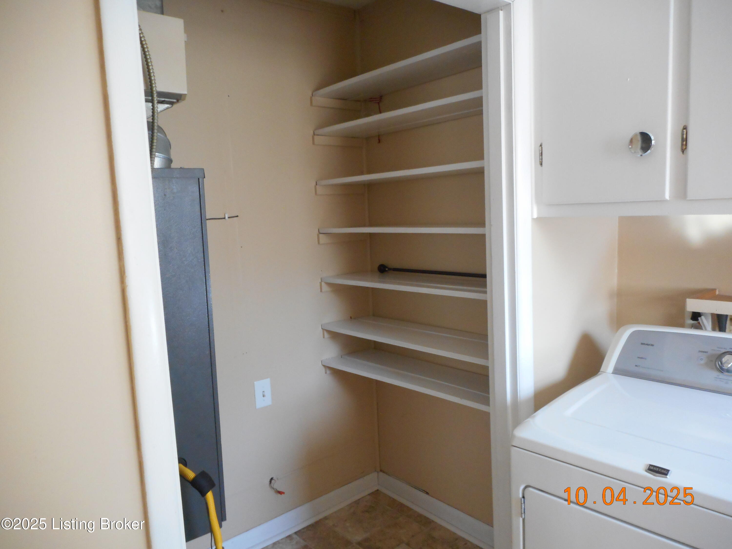 8011 Sherry Lynn Ct