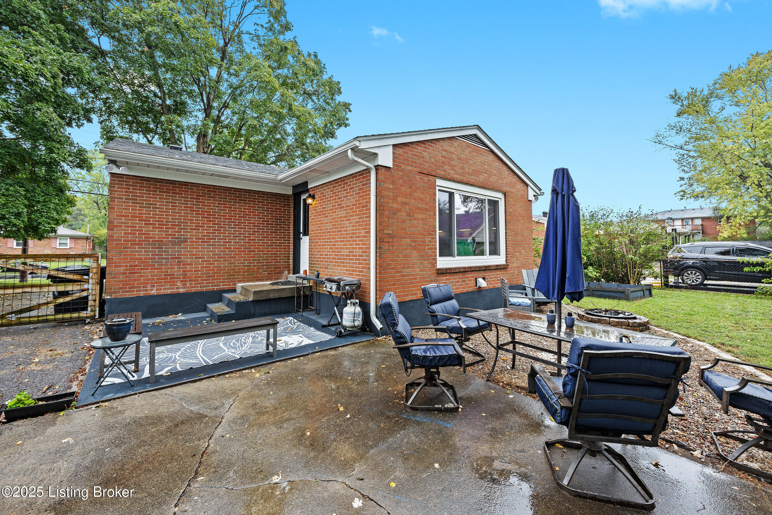 3021 Mid Dale Ln