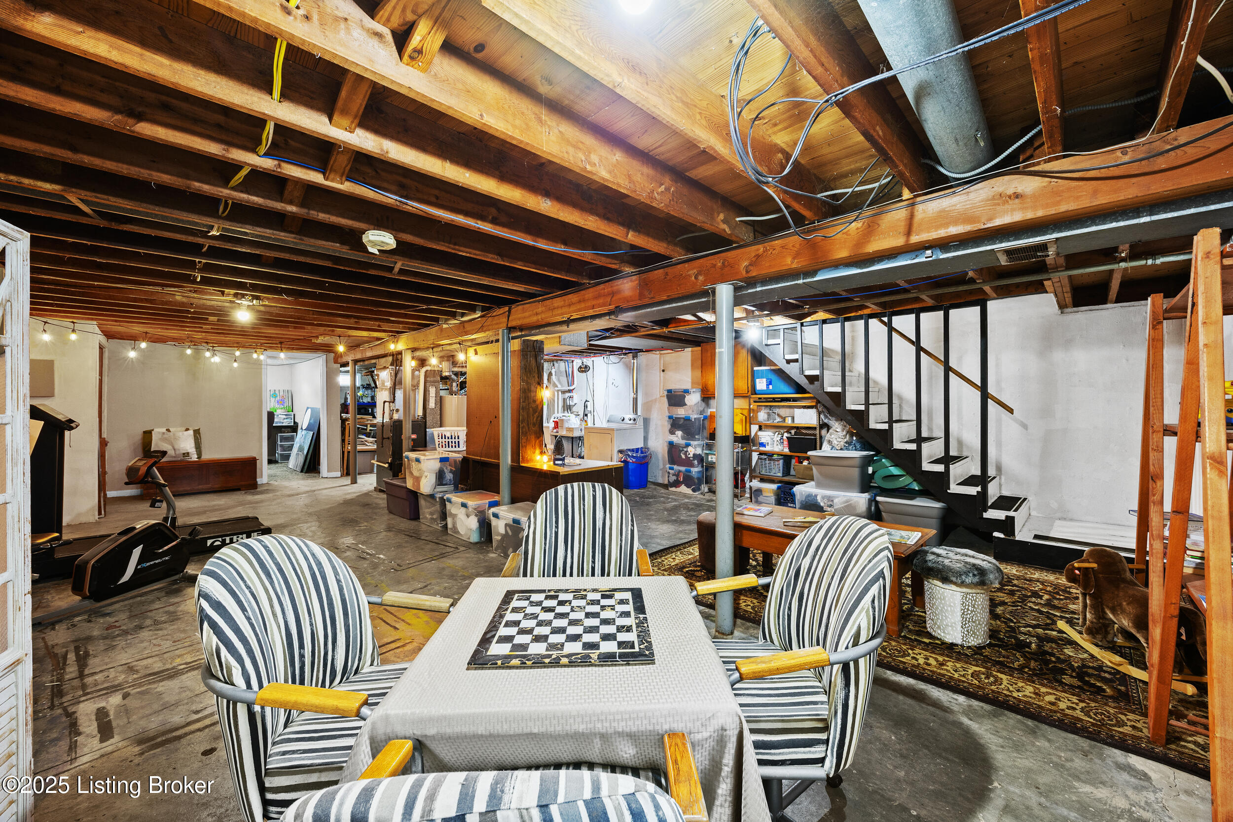3021 Mid Dale Ln