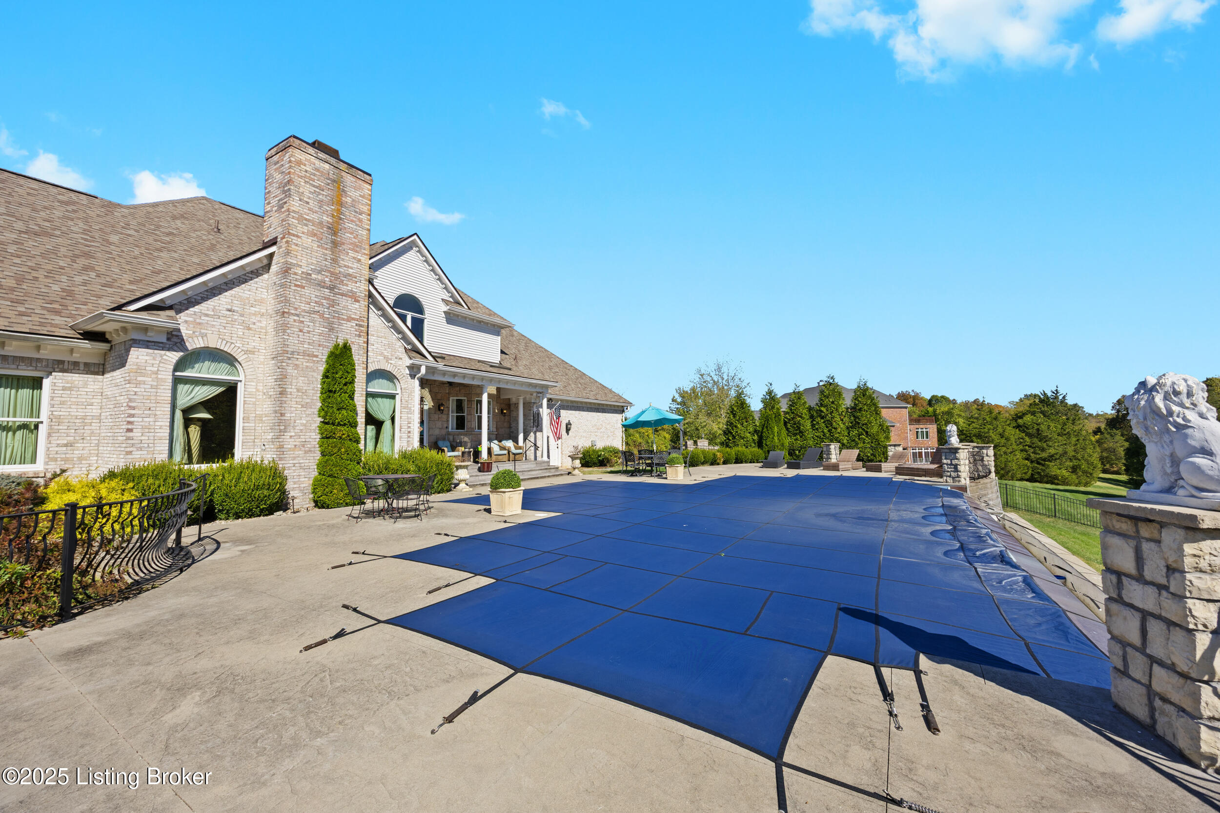 1211 Forest Trail Pl