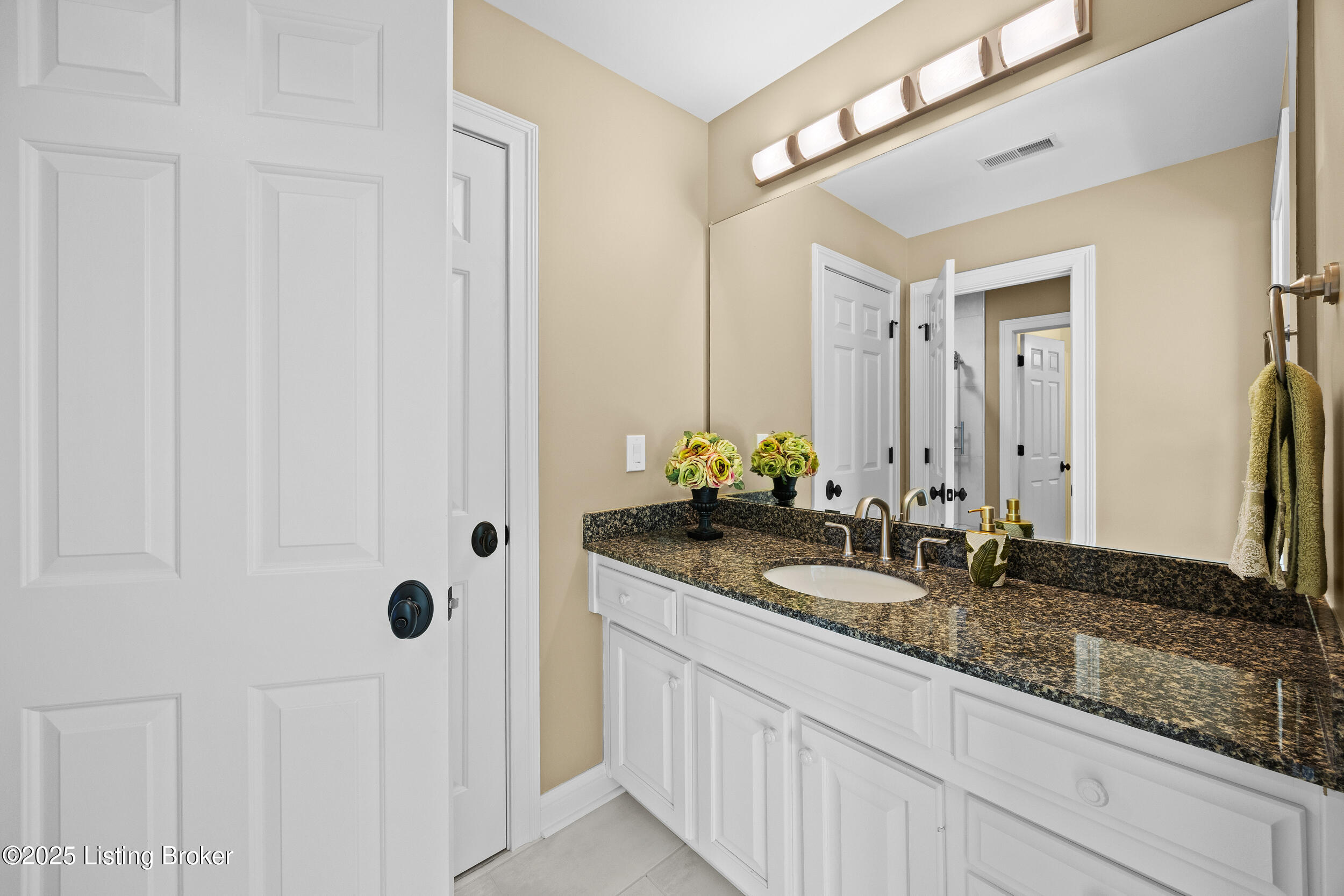 1211 Forest Trail Pl