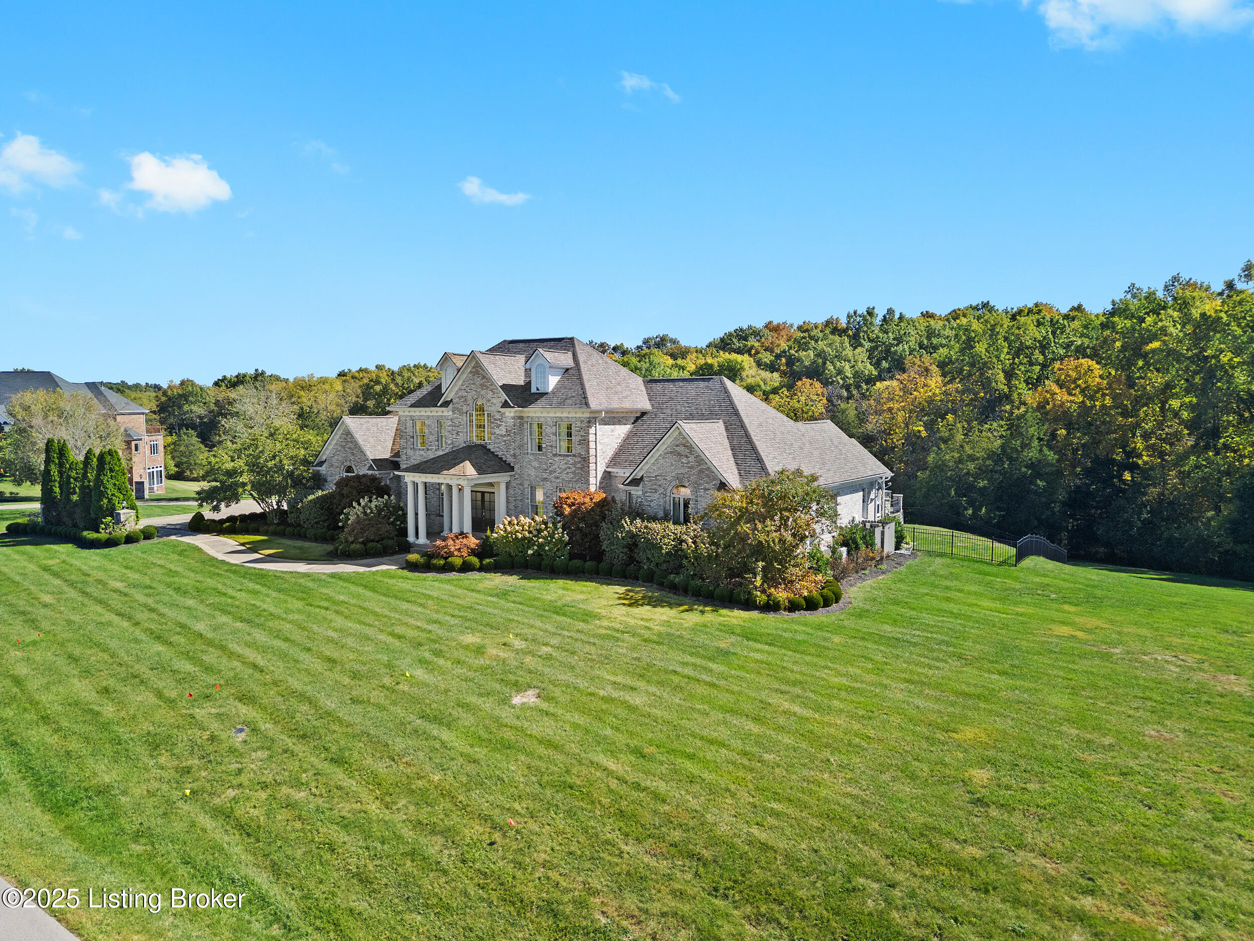 1211 Forest Trail Pl