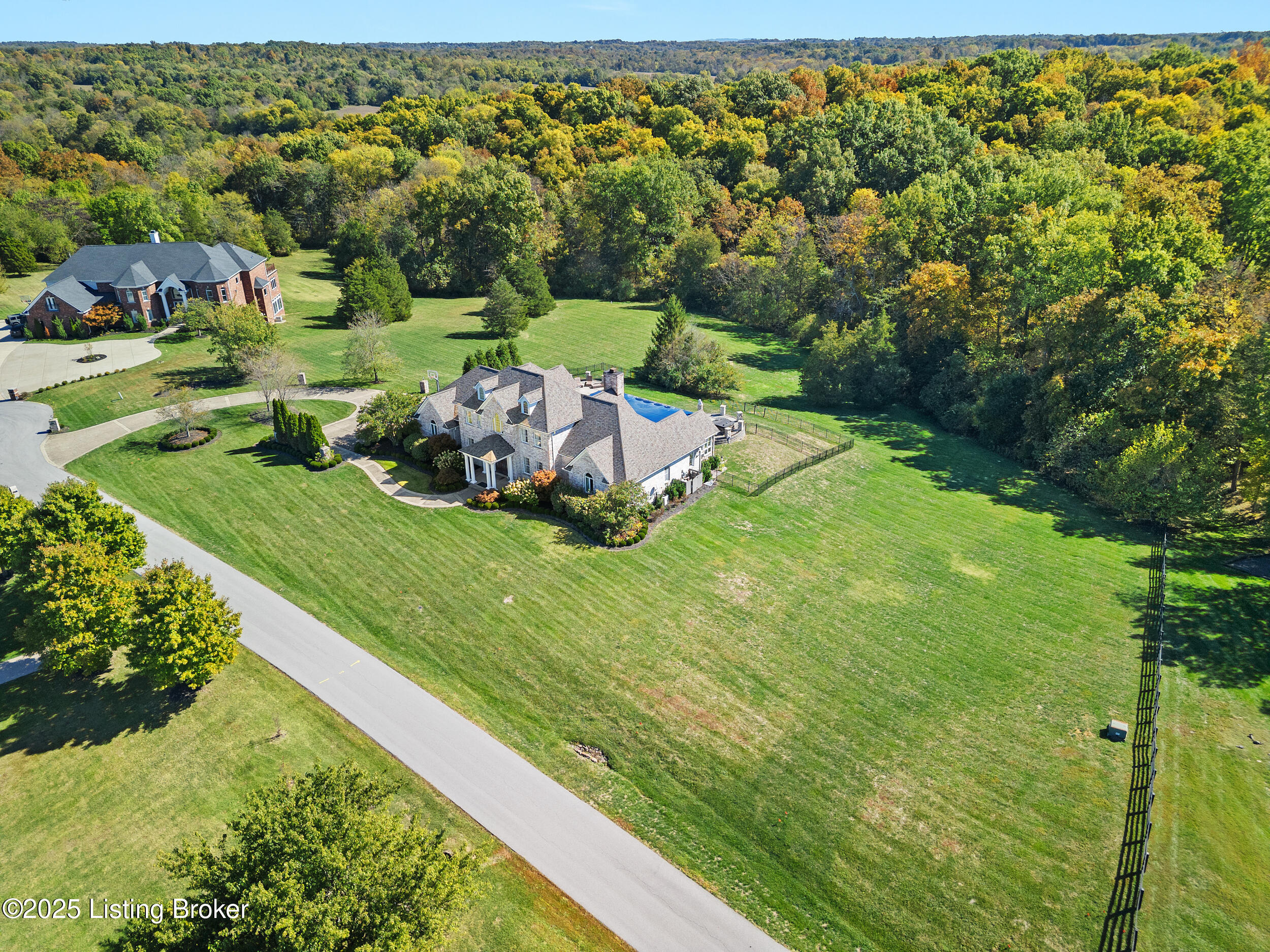 1211 Forest Trail Pl