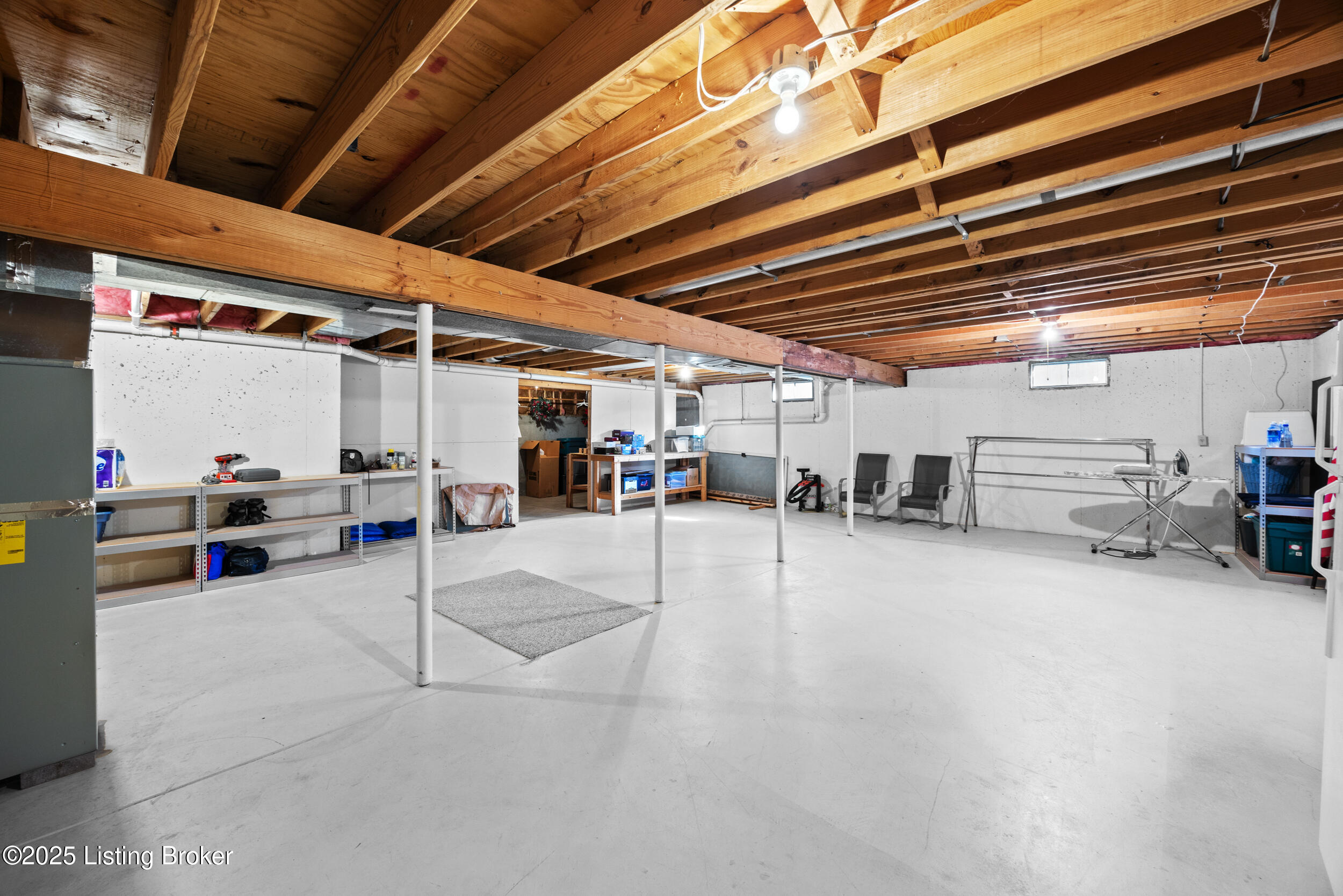 9111 Blowing Tree Rd