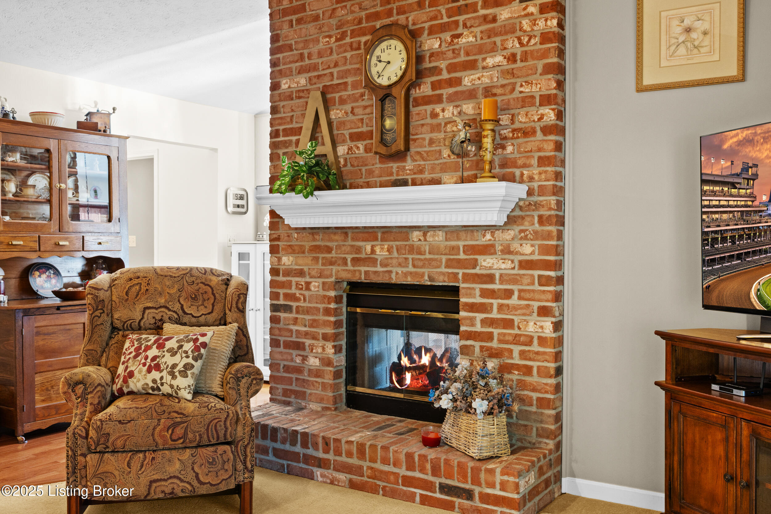 9111 Blowing Tree Rd