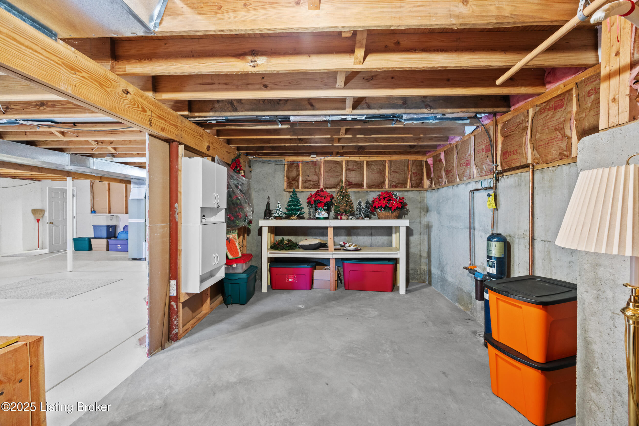 9111 Blowing Tree Rd