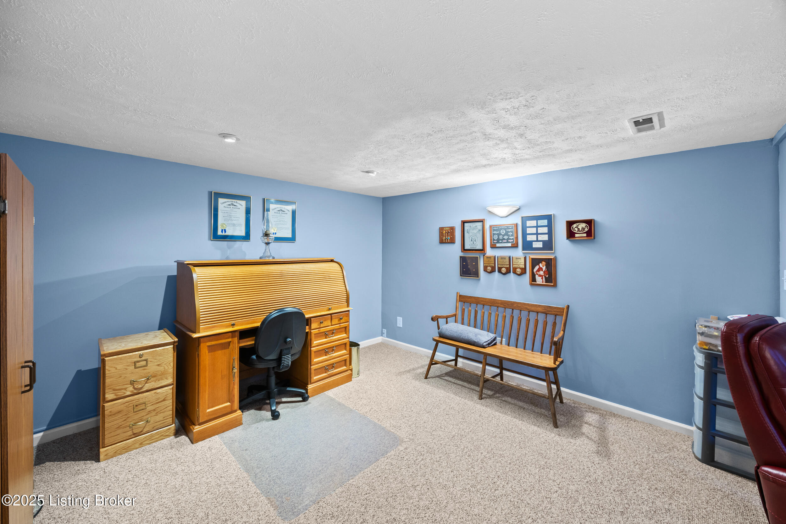 9111 Blowing Tree Rd