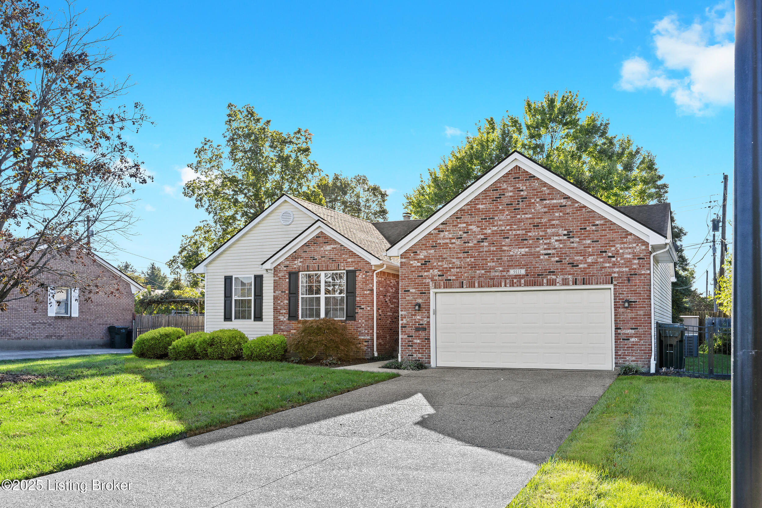 9111 Blowing Tree Rd