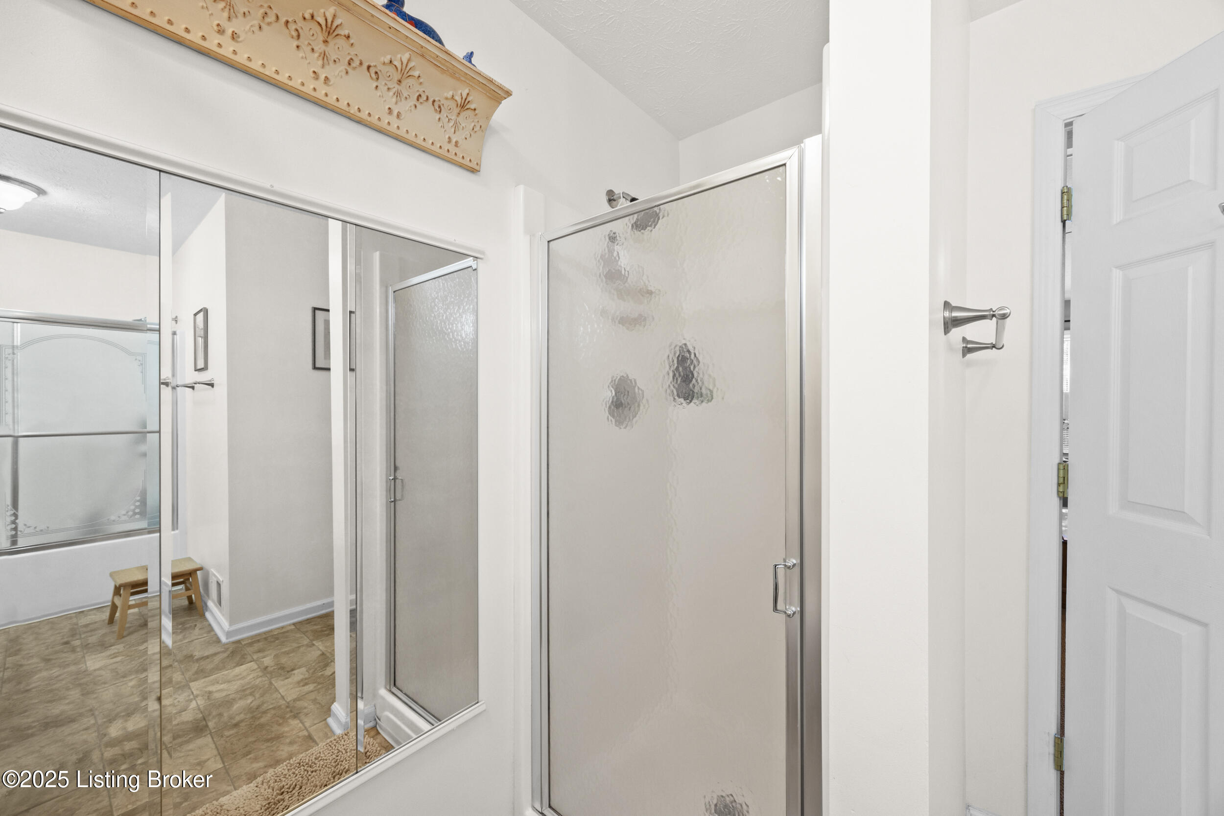 9111 Blowing Tree Rd