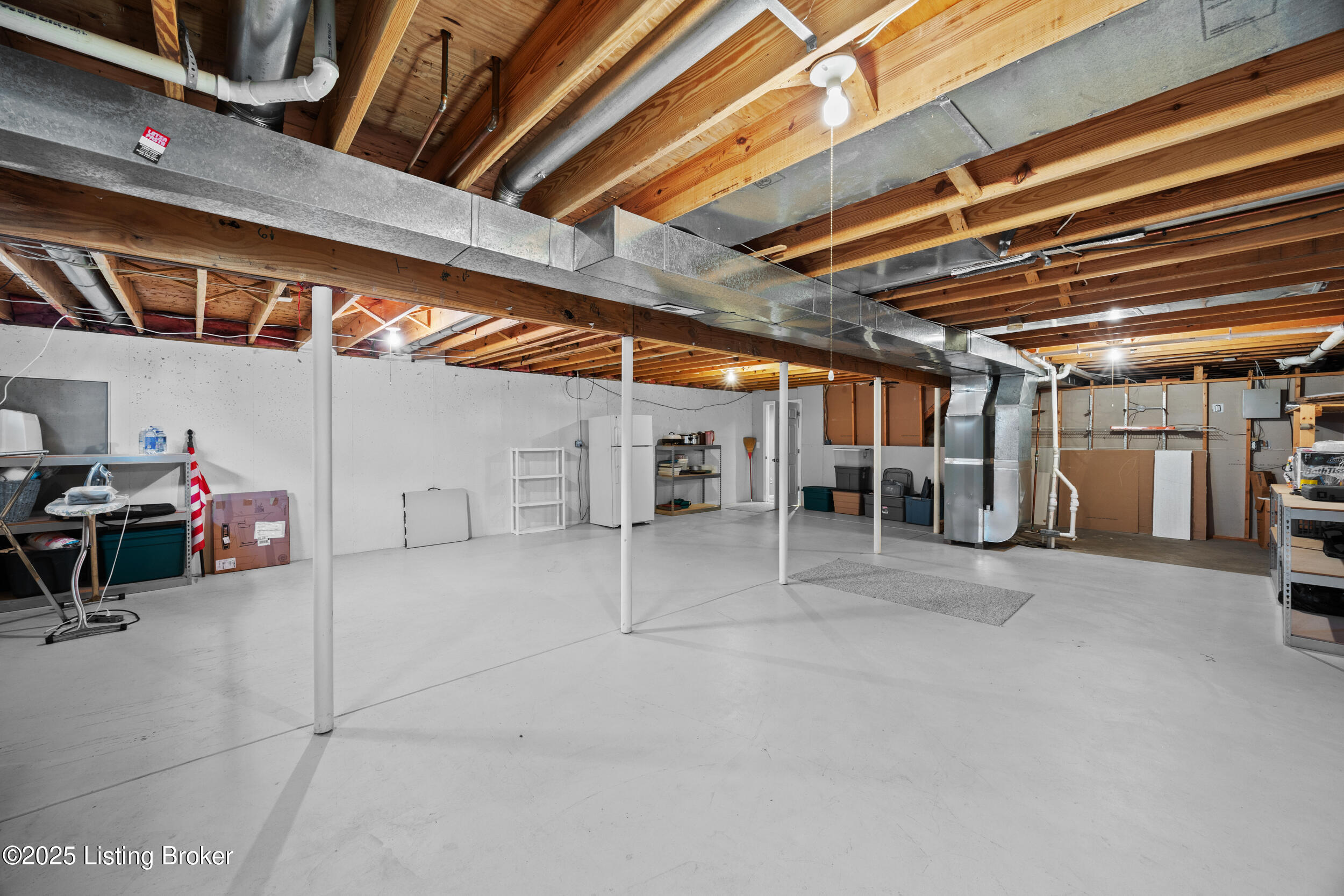 9111 Blowing Tree Rd