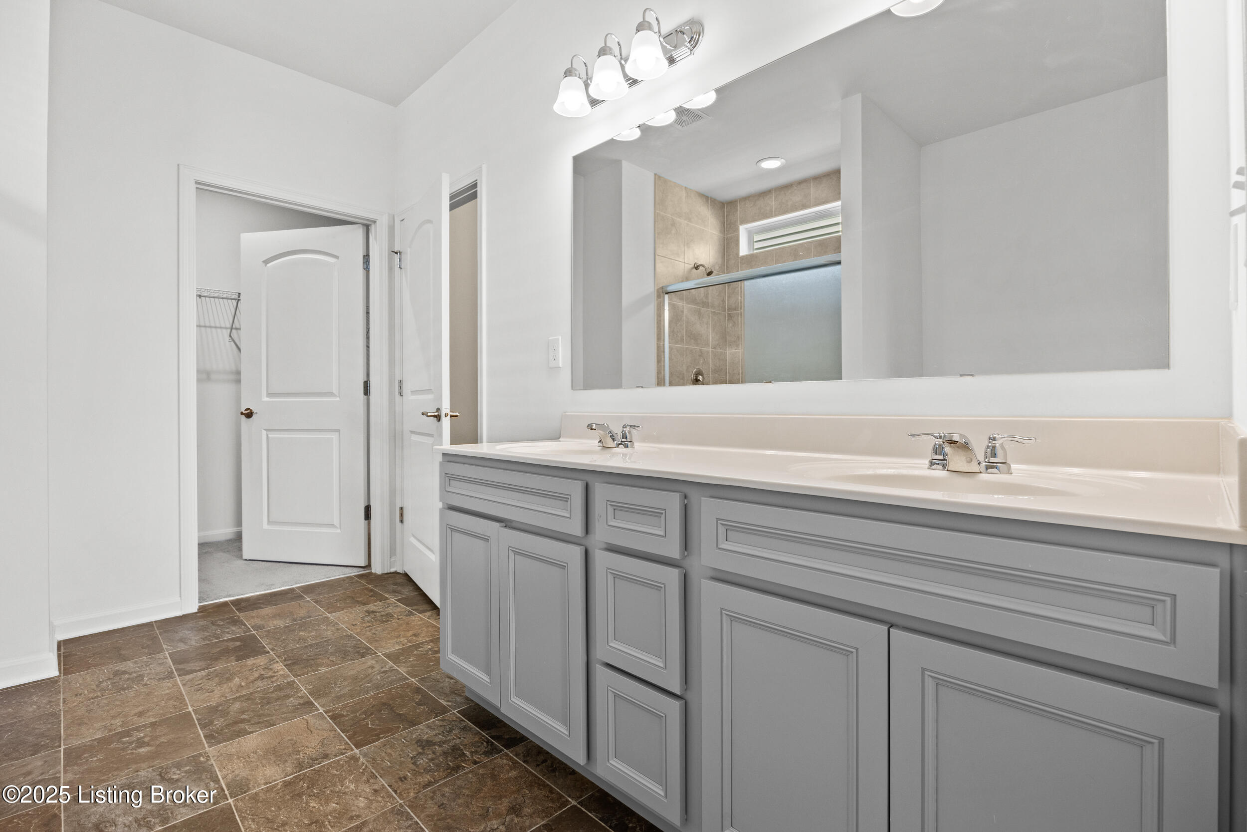 3703 Creekstone Bluff Blvd, La Grange