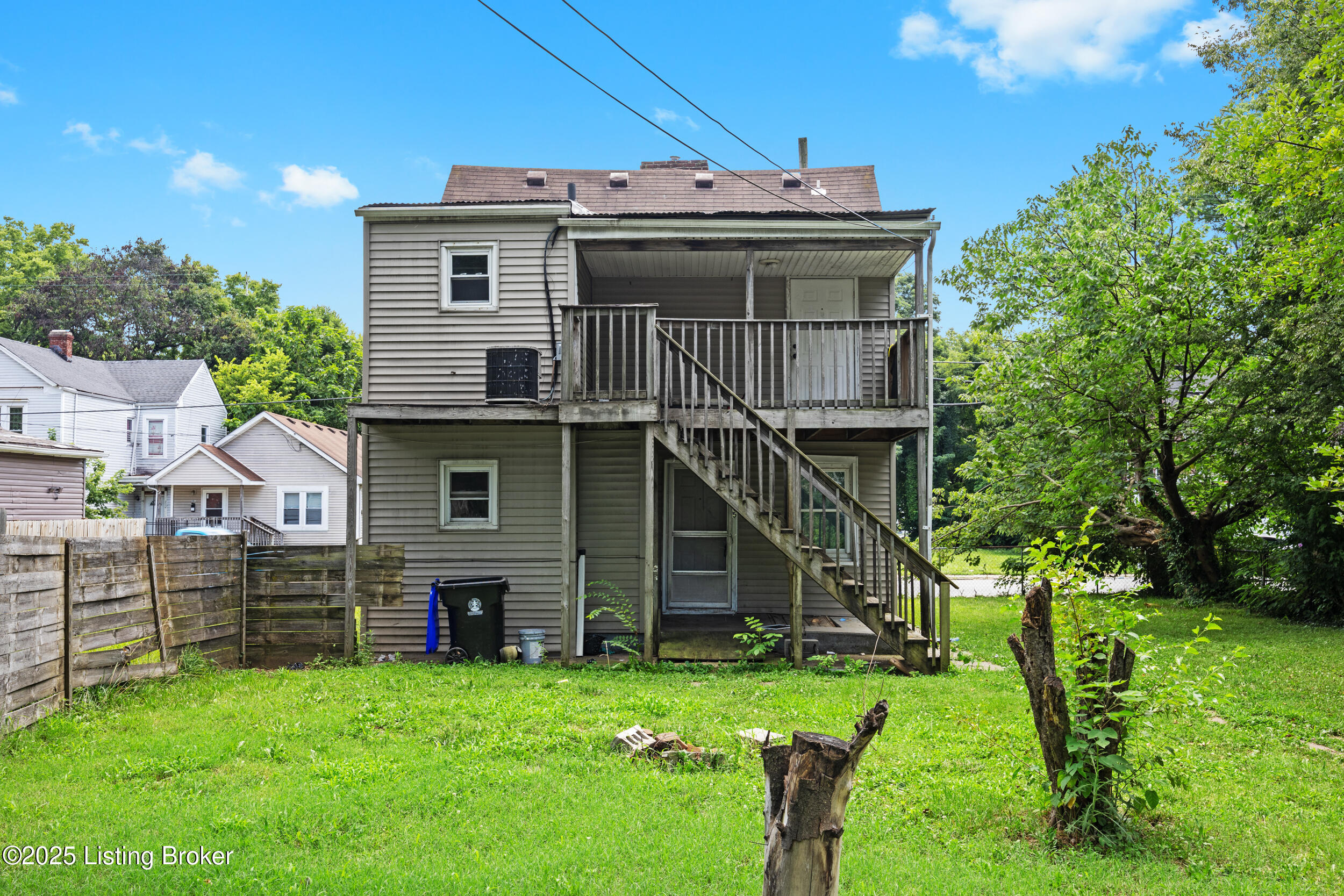 1785 W Hill St, Louisville