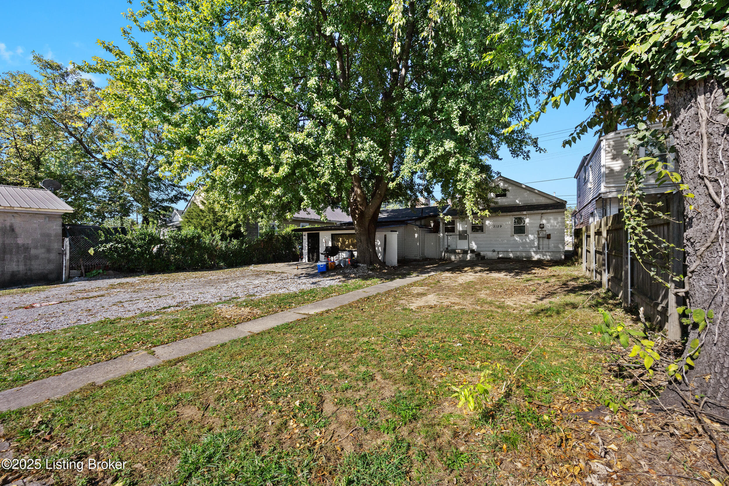 3129 Taylor Blvd, Louisville