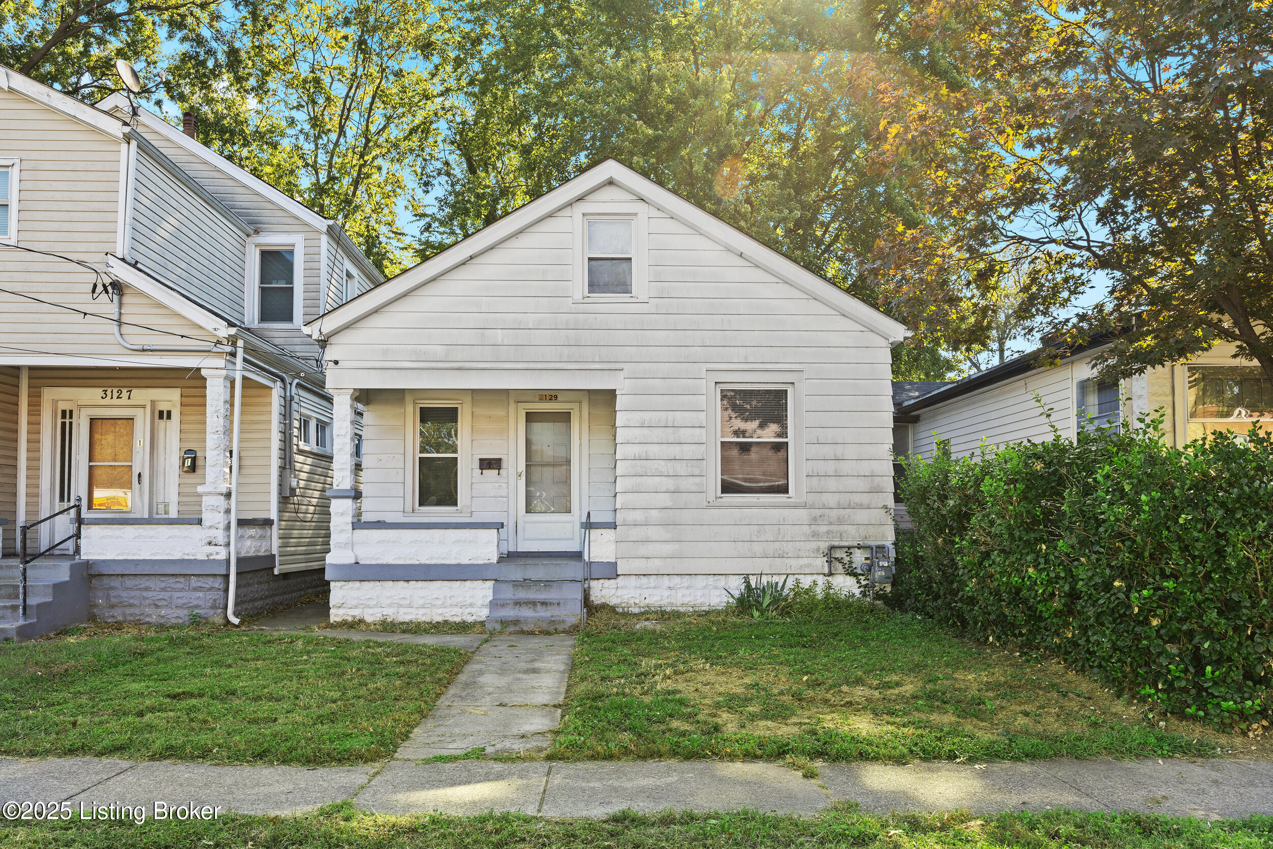 3129 Taylor Blvd, Louisville