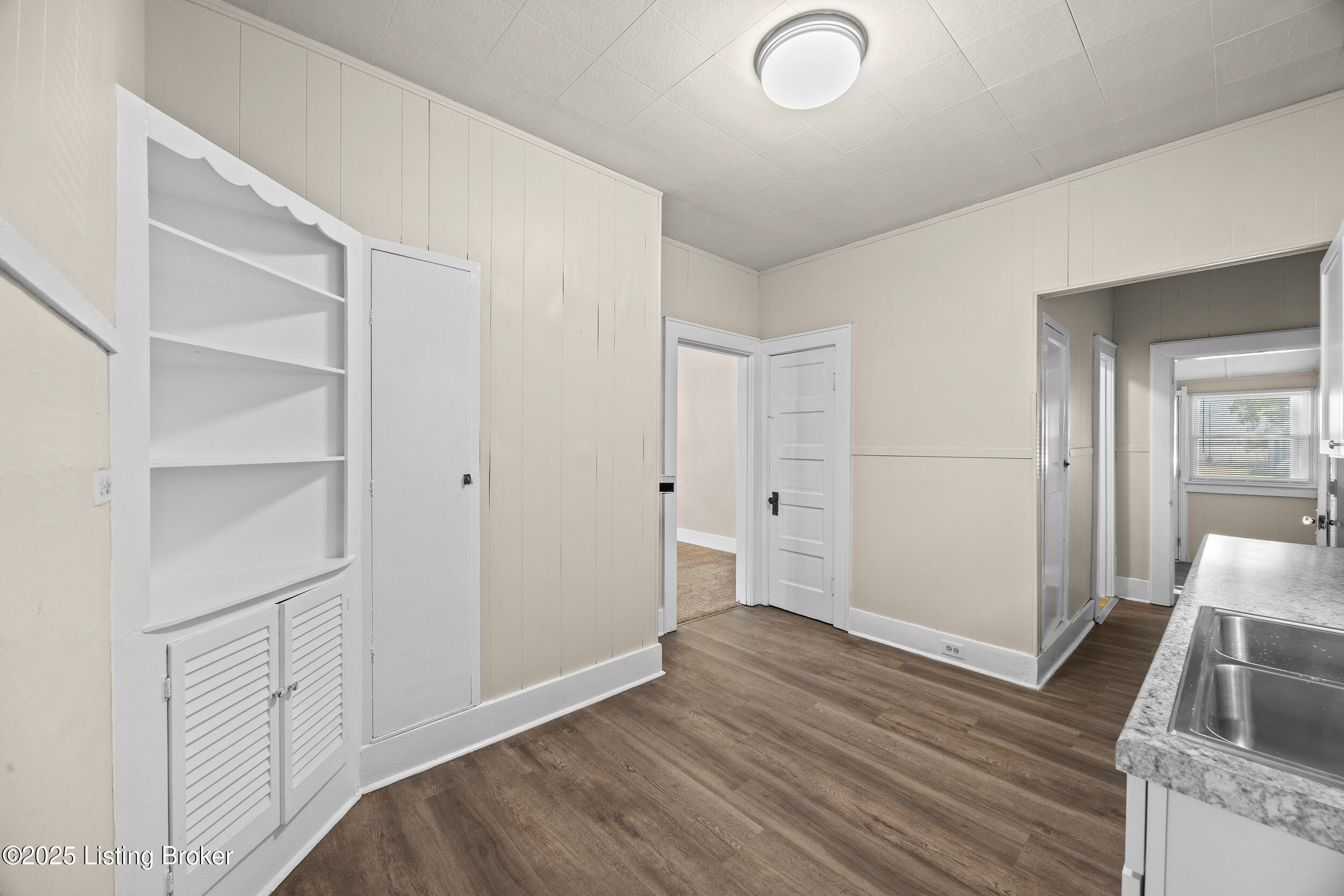 3129 Taylor Blvd, Louisville