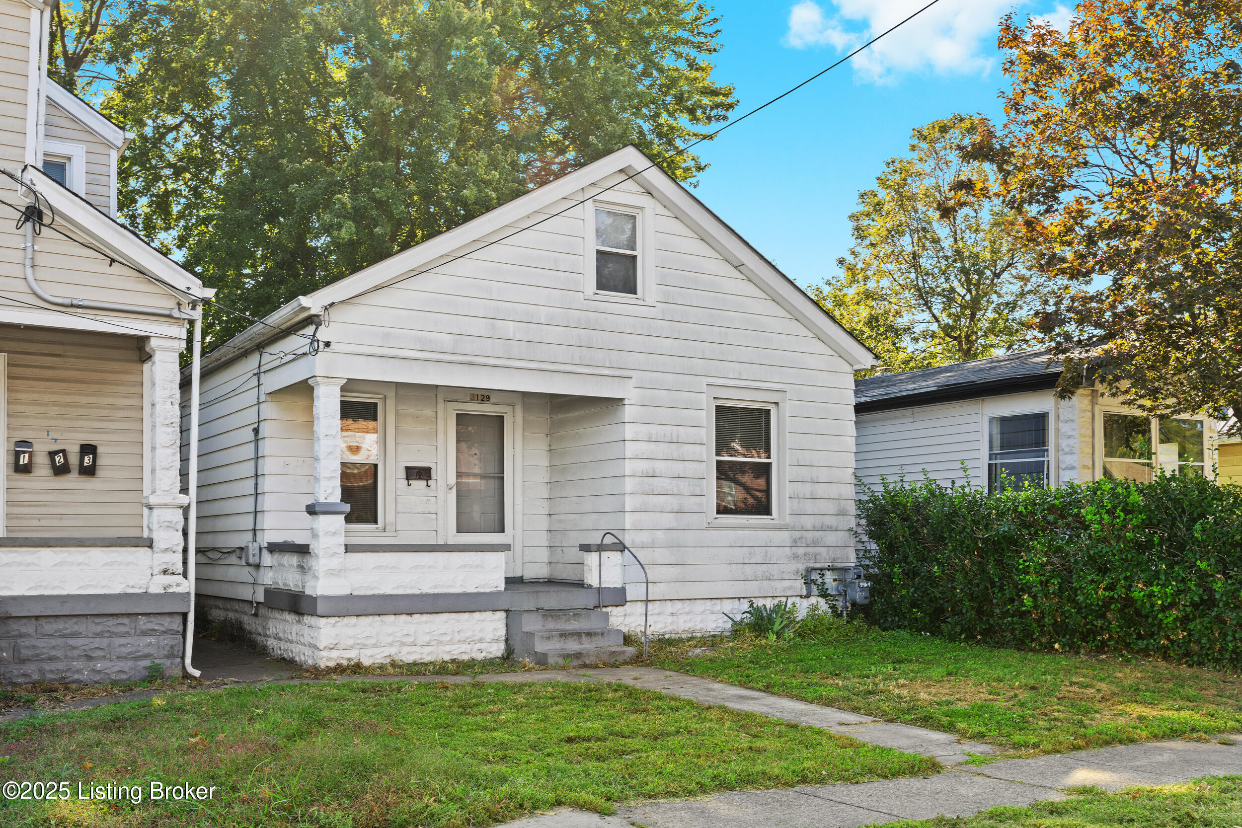 3129 Taylor Blvd, Louisville