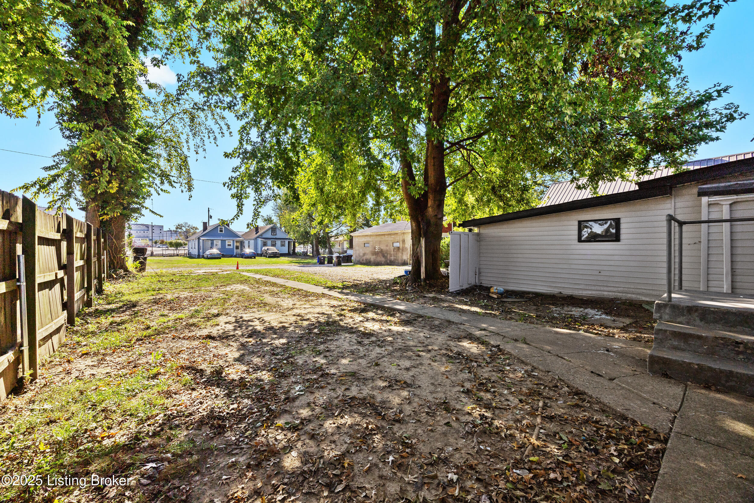 3129 Taylor Blvd, Louisville