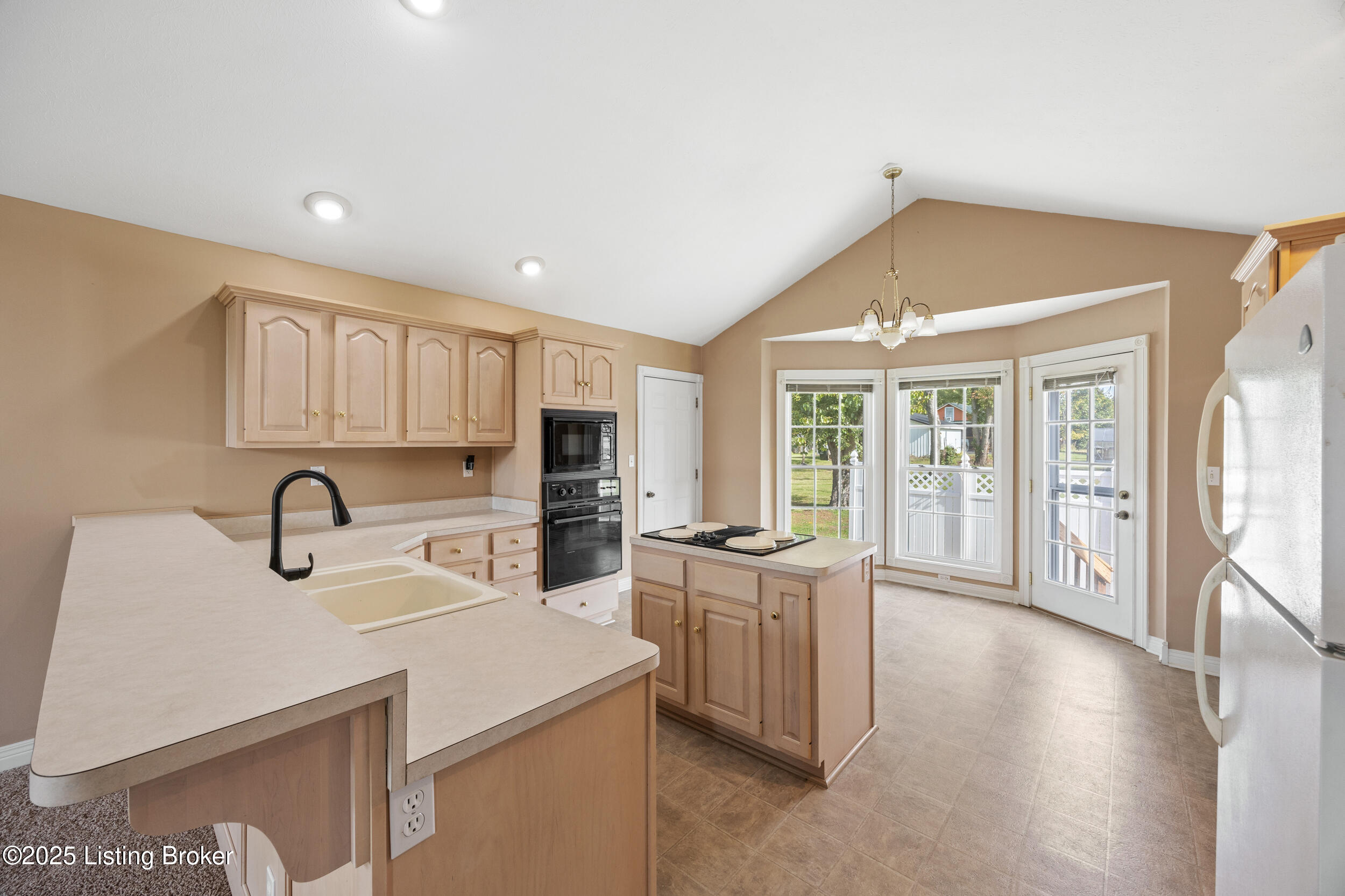 113 Taylor Ct, Mt Washington