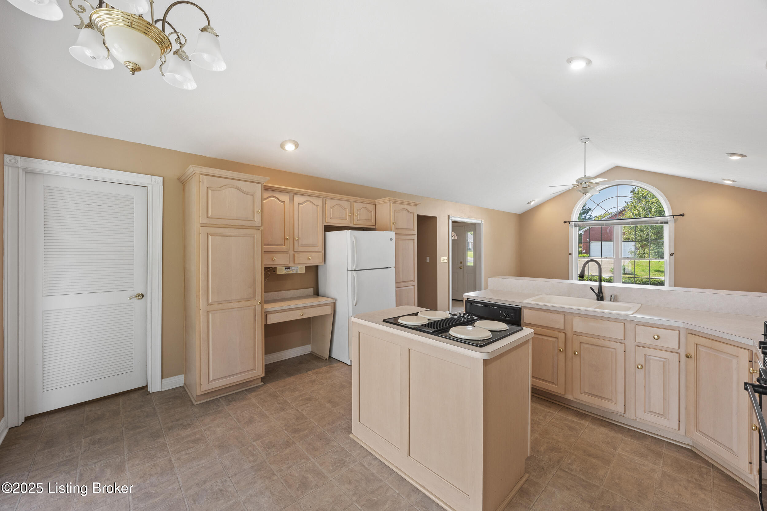 113 Taylor Ct, Mt Washington