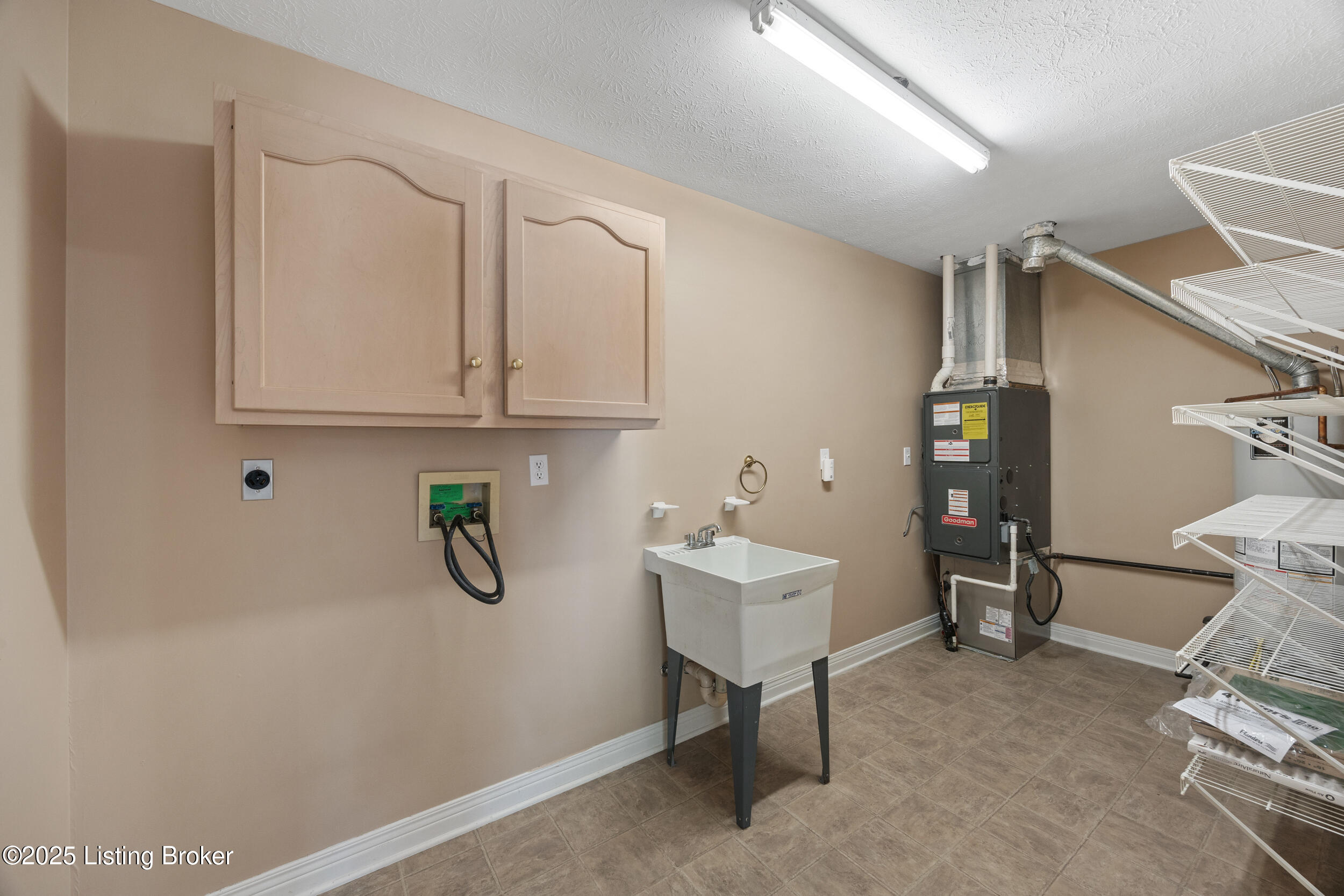 113 Taylor Ct, Mt Washington