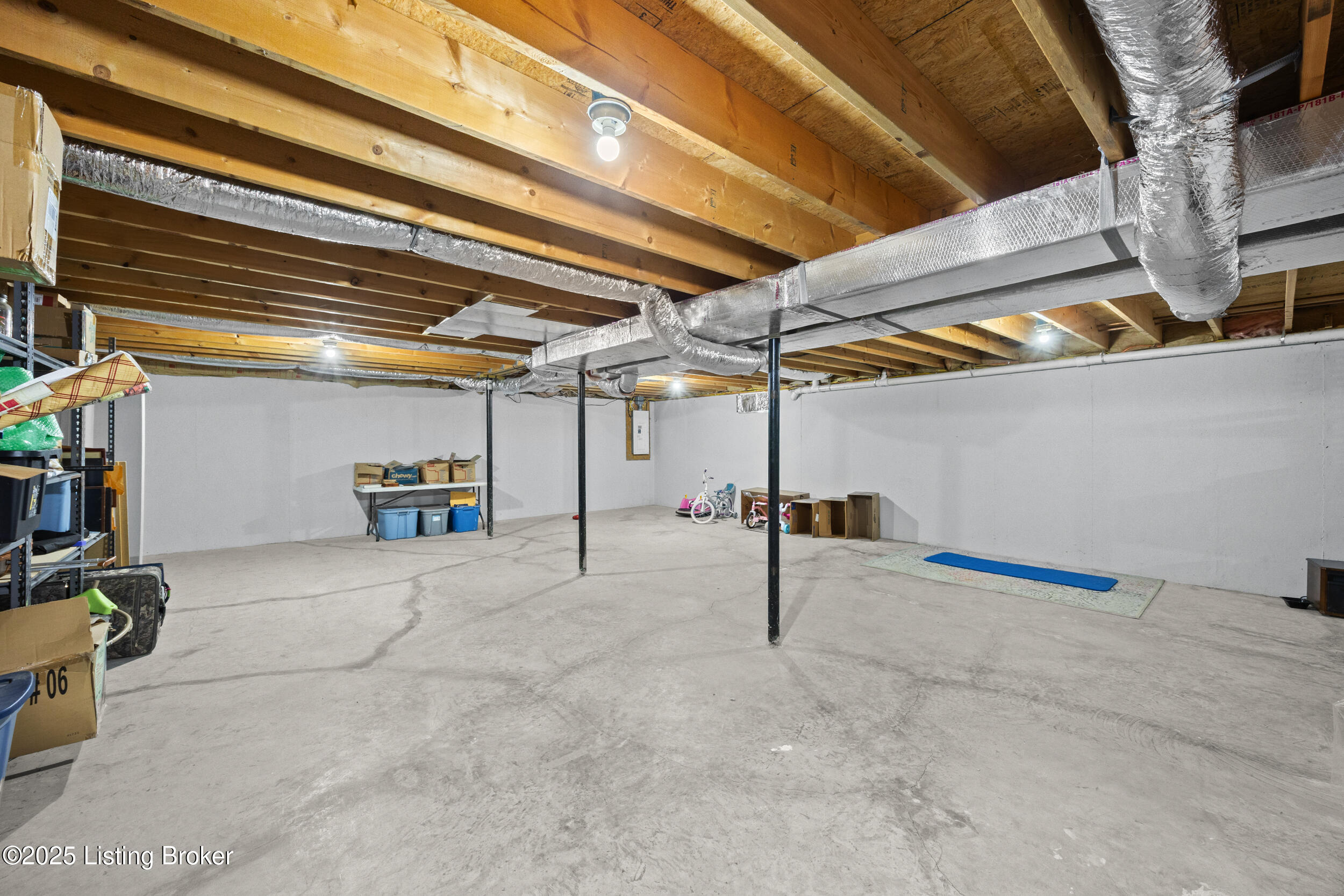 323 Oxmoor Dr, Elizabethtown