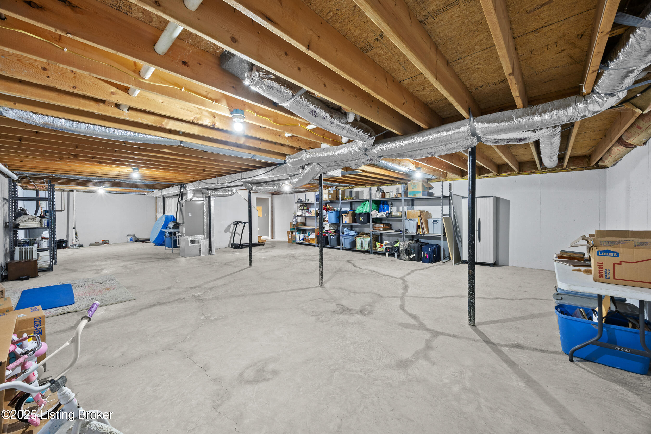 323 Oxmoor Dr, Elizabethtown