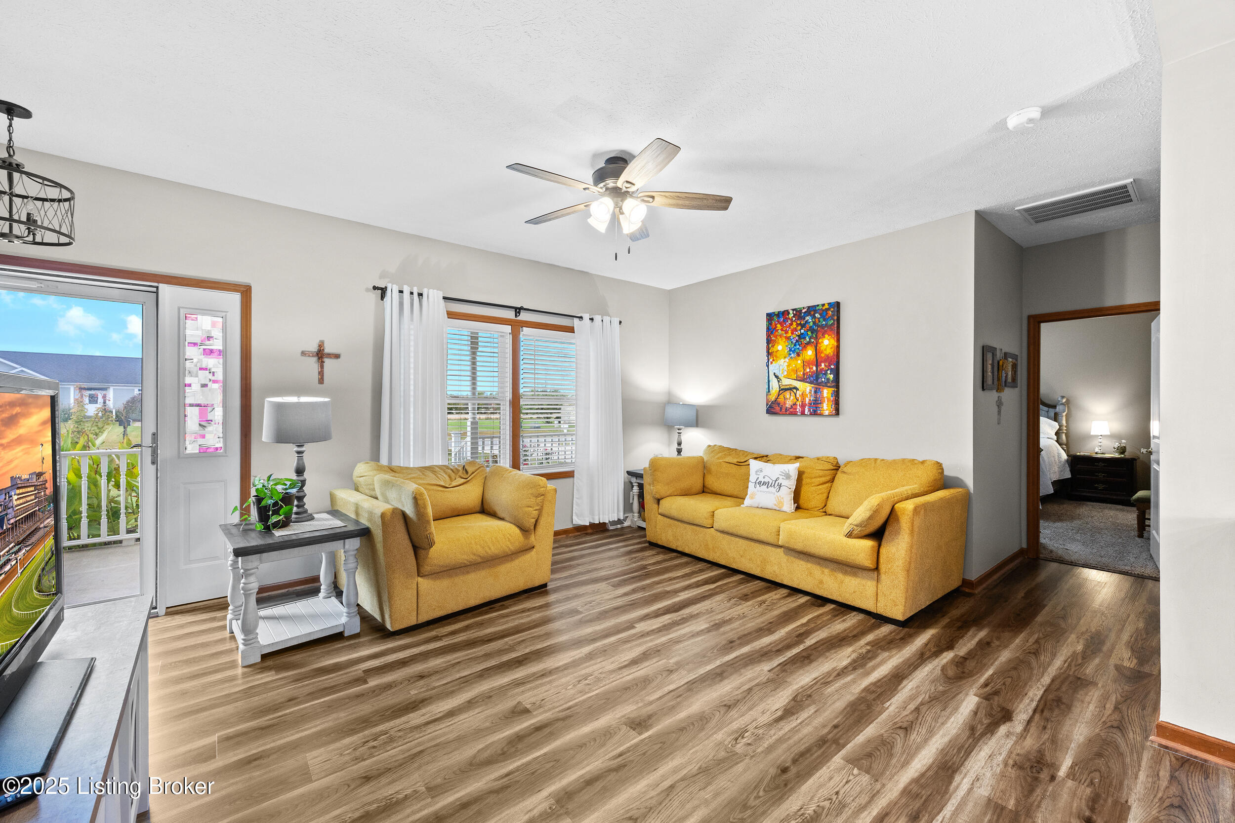 323 Oxmoor Dr, Elizabethtown