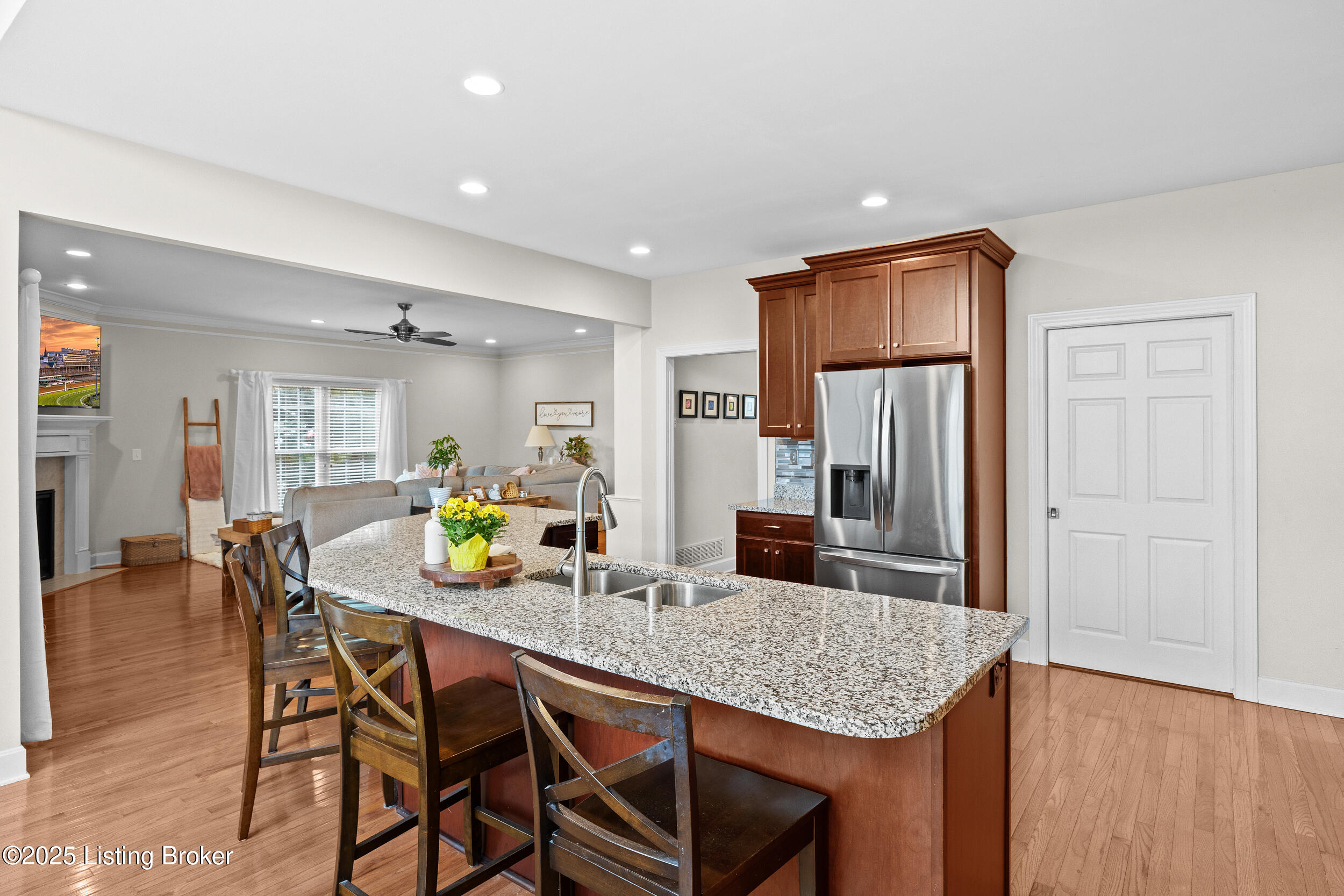 1505 Church Side Dr, Goshen