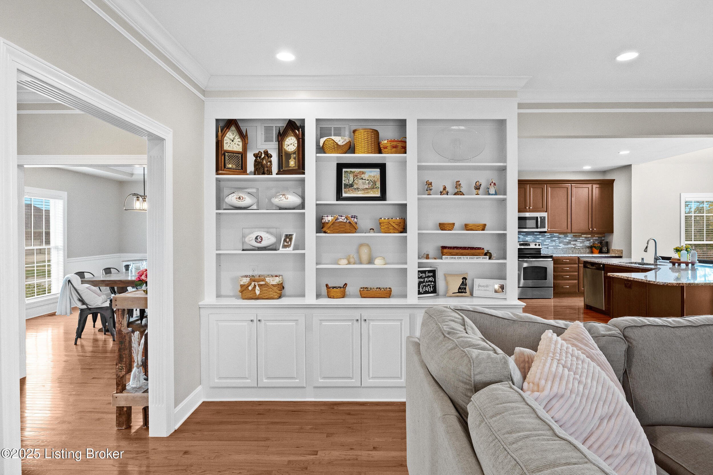 1505 Church Side Dr, Goshen