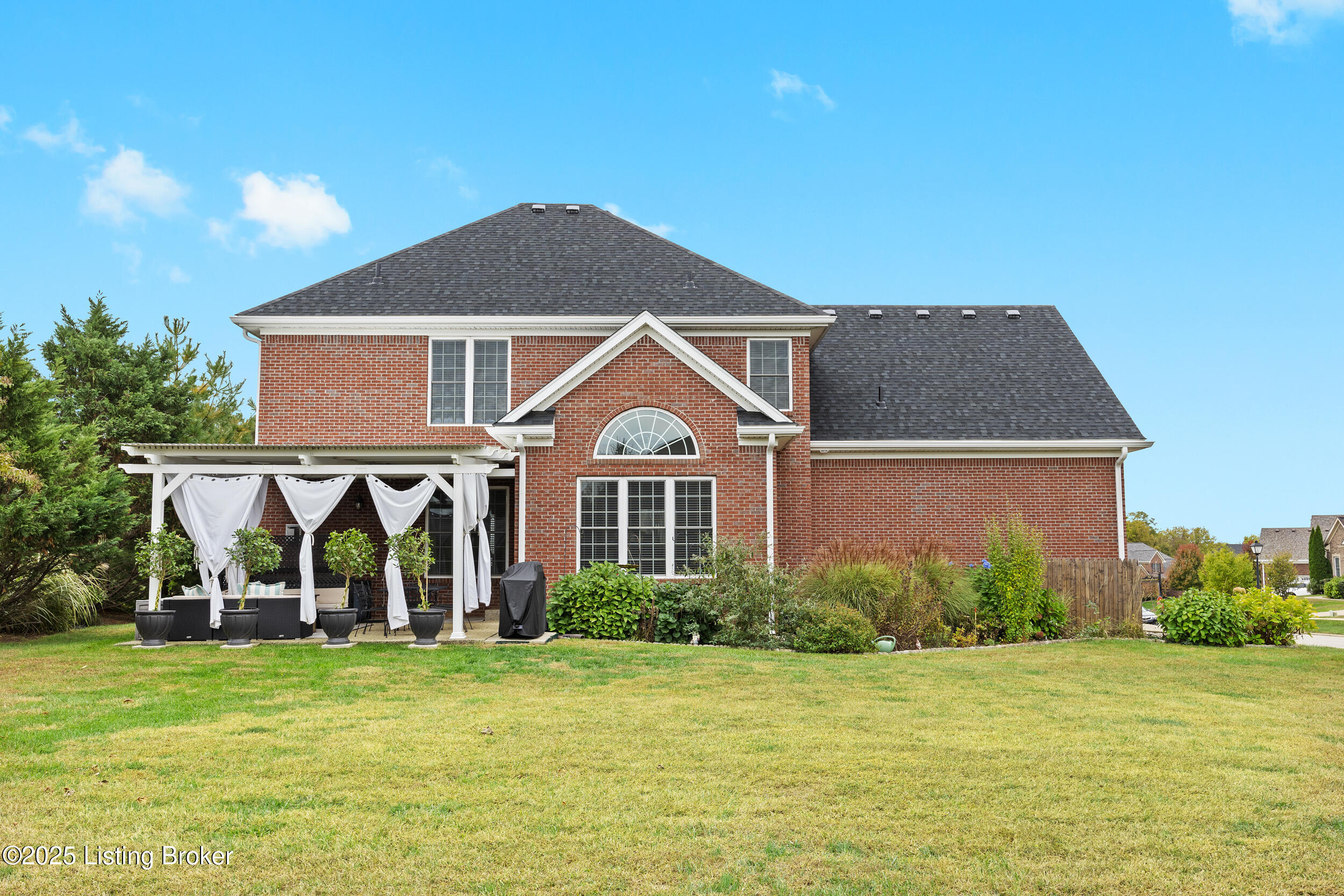 1505 Church Side Dr, Goshen