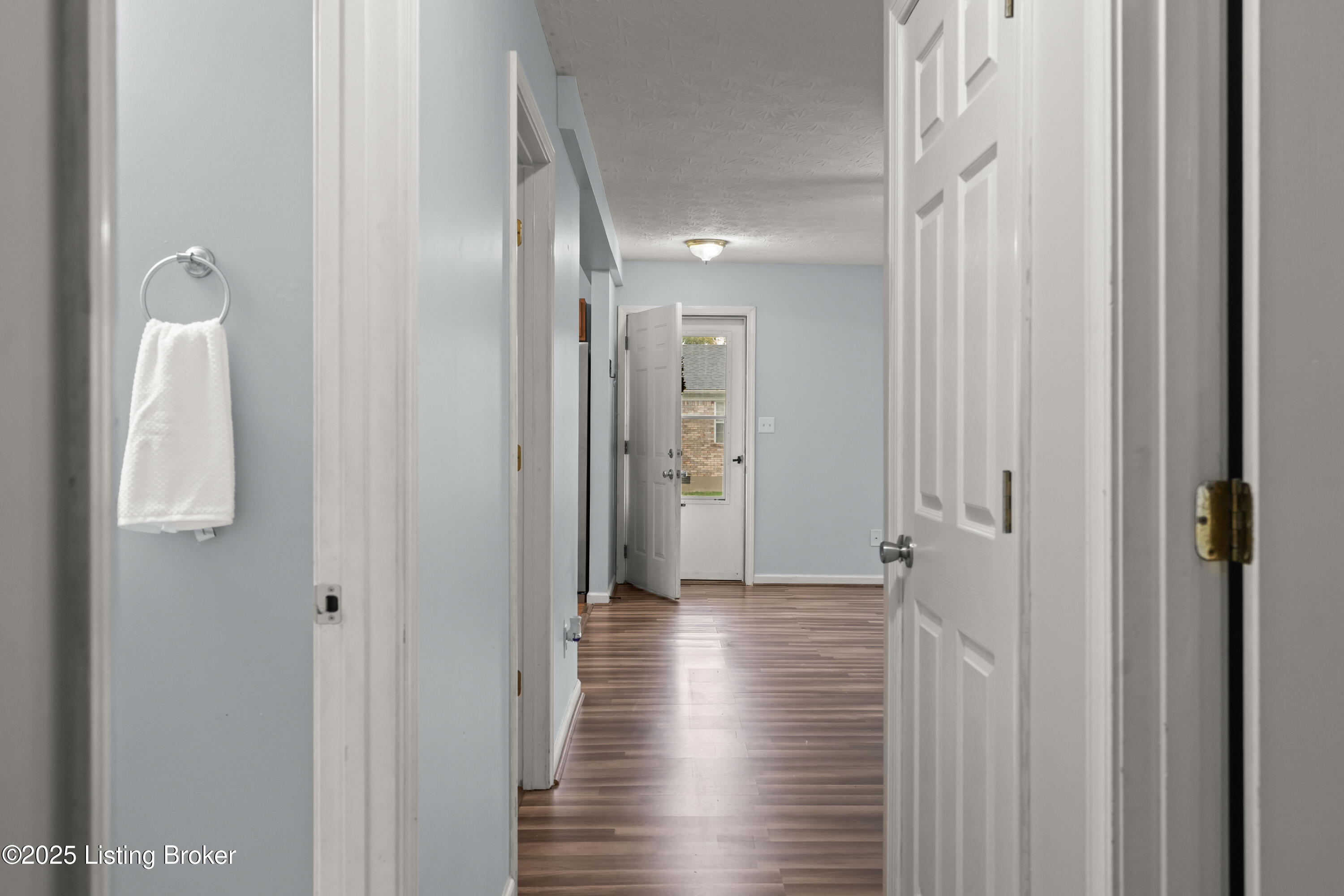 105 Cedar Ave