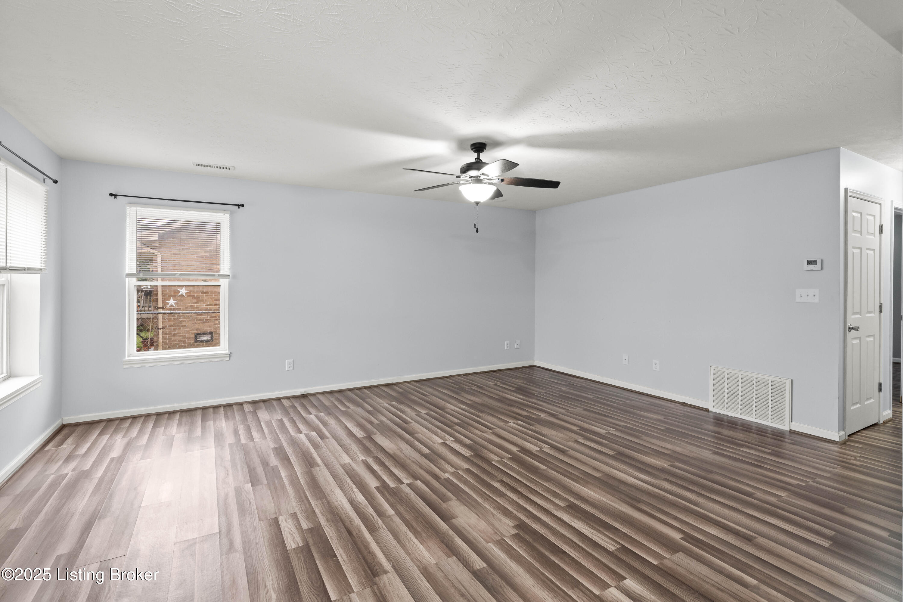 105 Cedar Ave