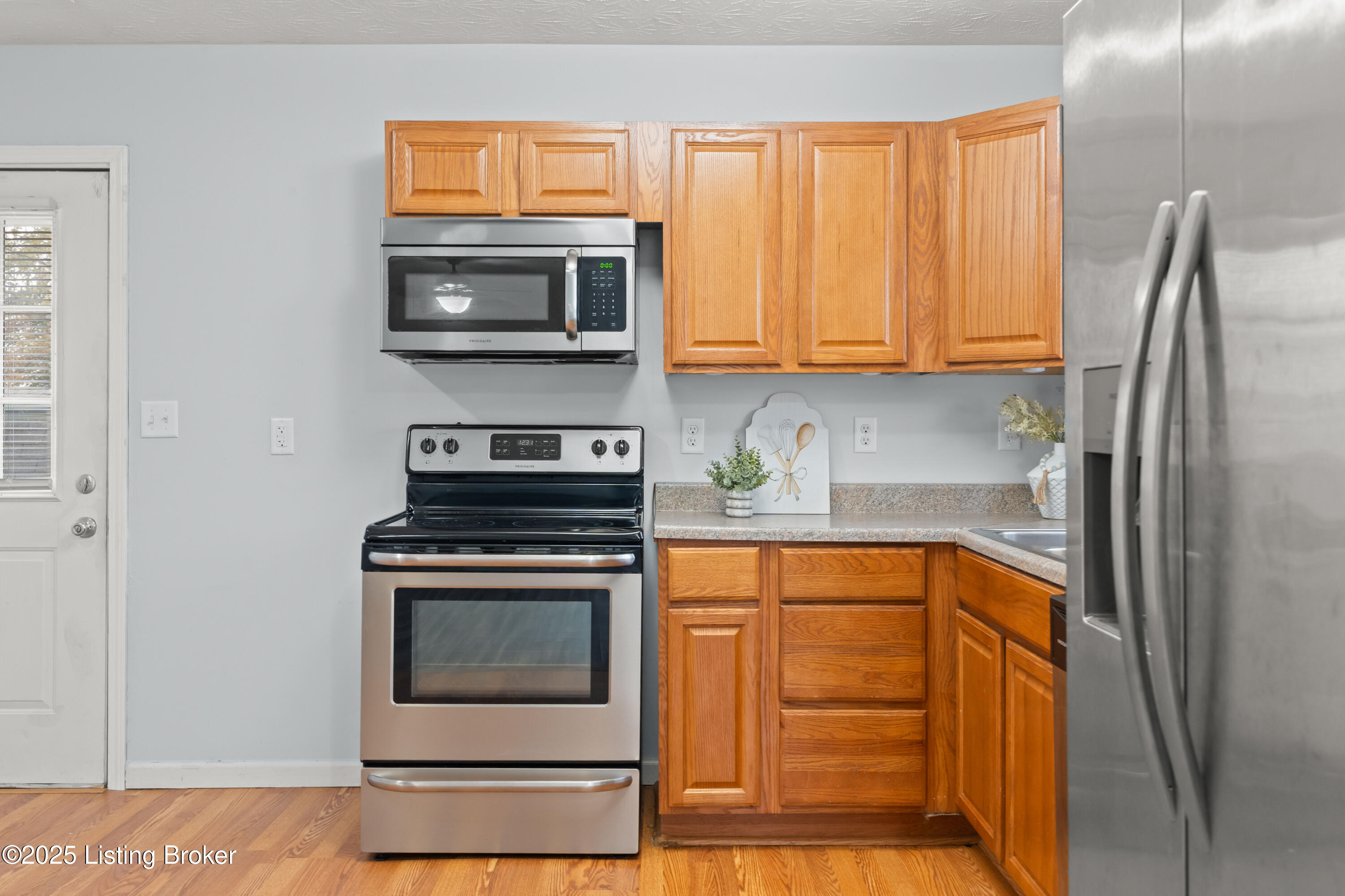 105 Cedar Ave